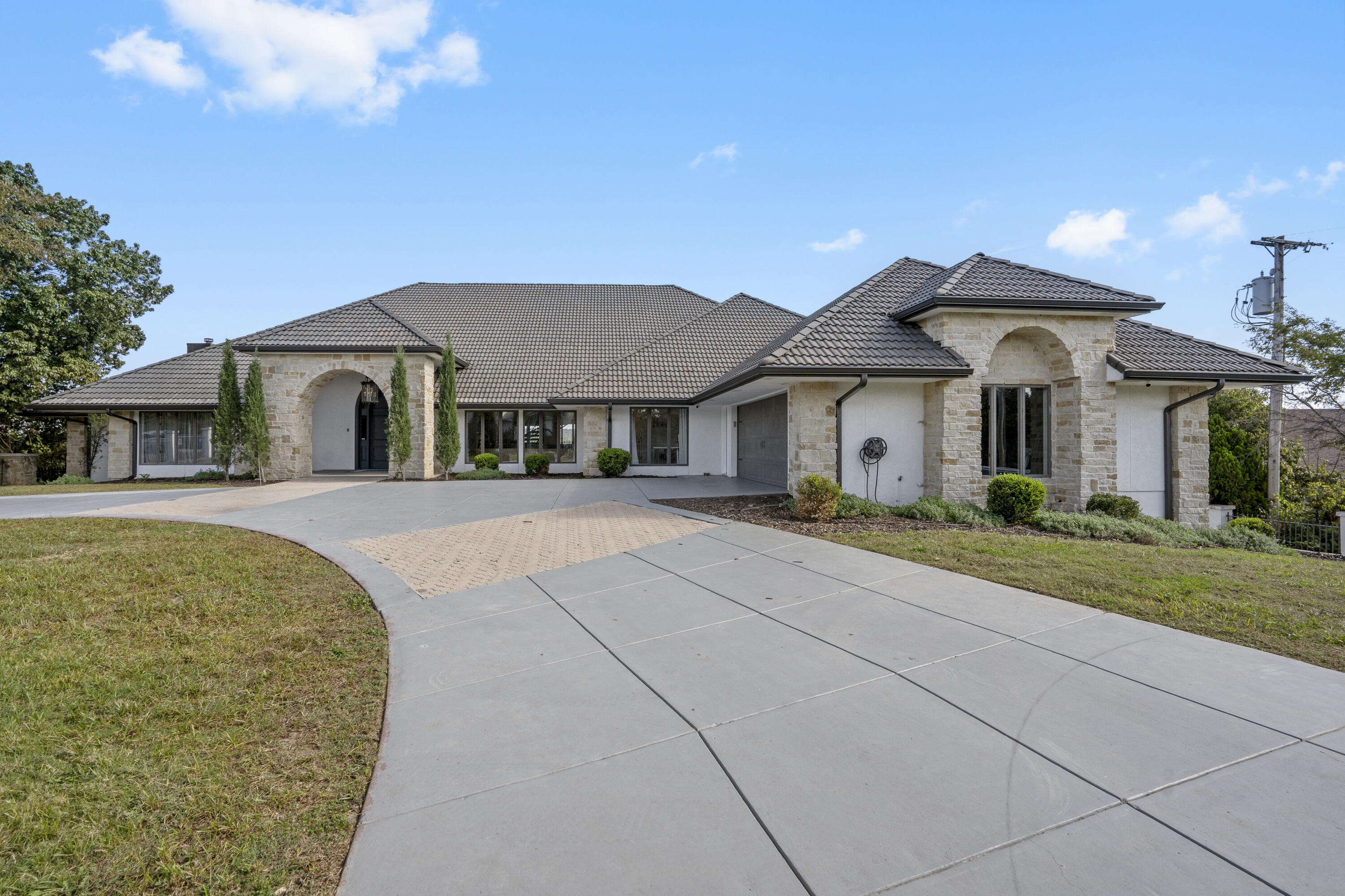 493 Shady Drive Property Photo 9