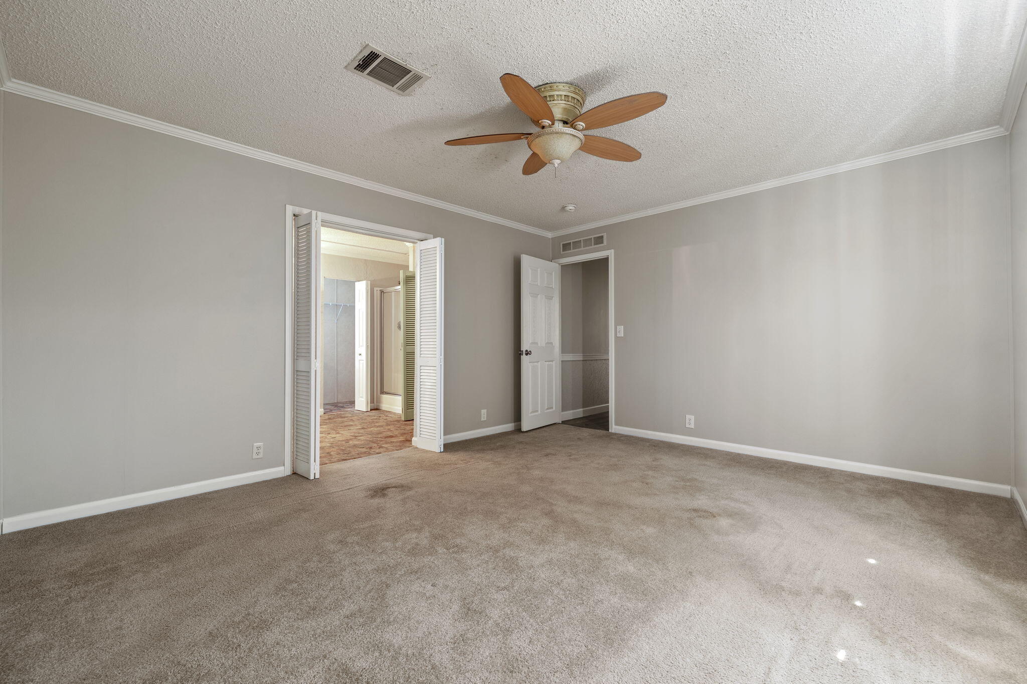 604- West Cave Street Property Photo 24