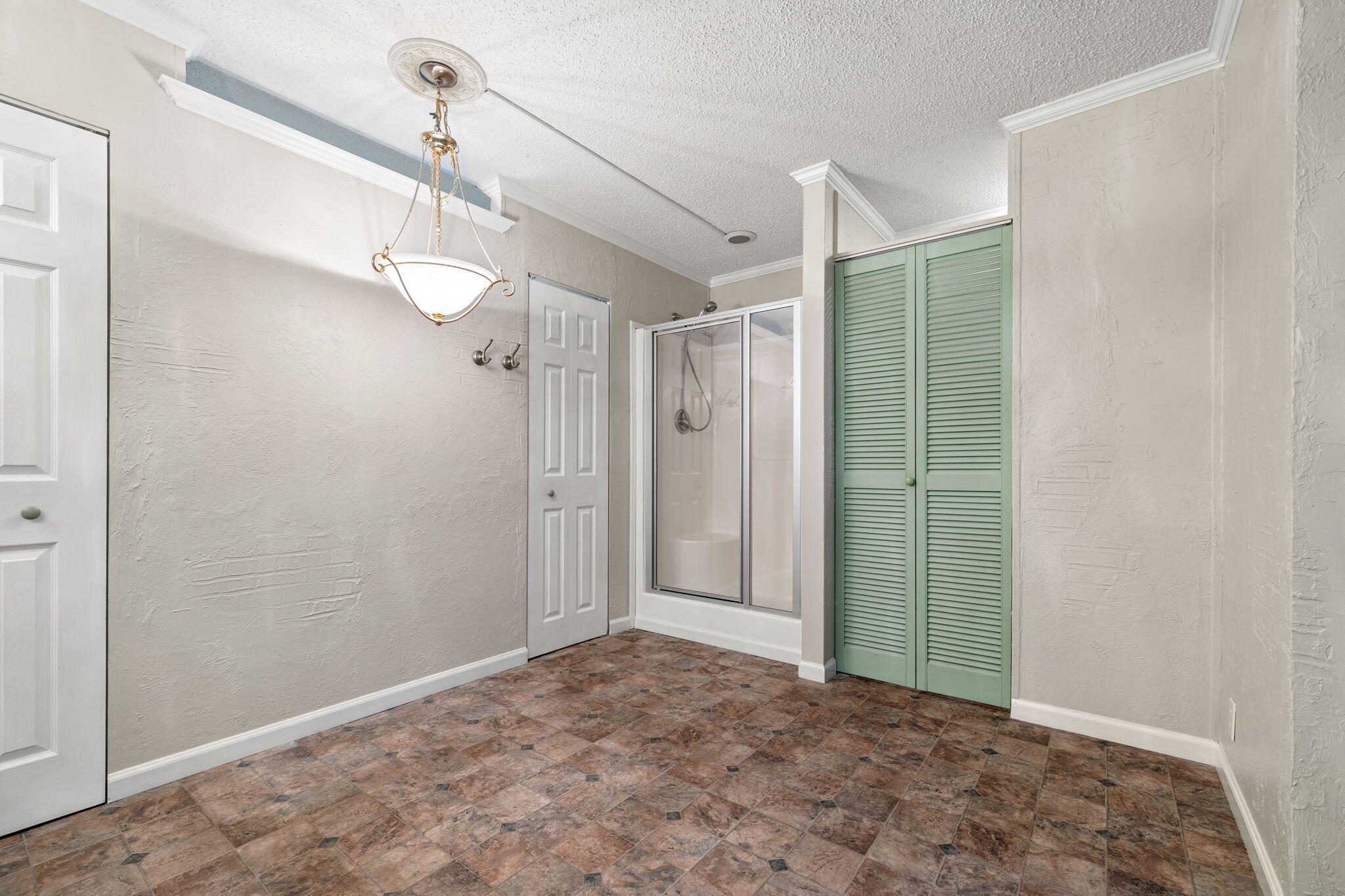 604- West Cave Street Property Photo 28