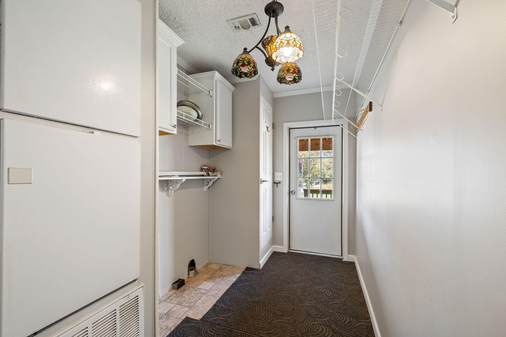 604- West Cave Street Property Photo 31