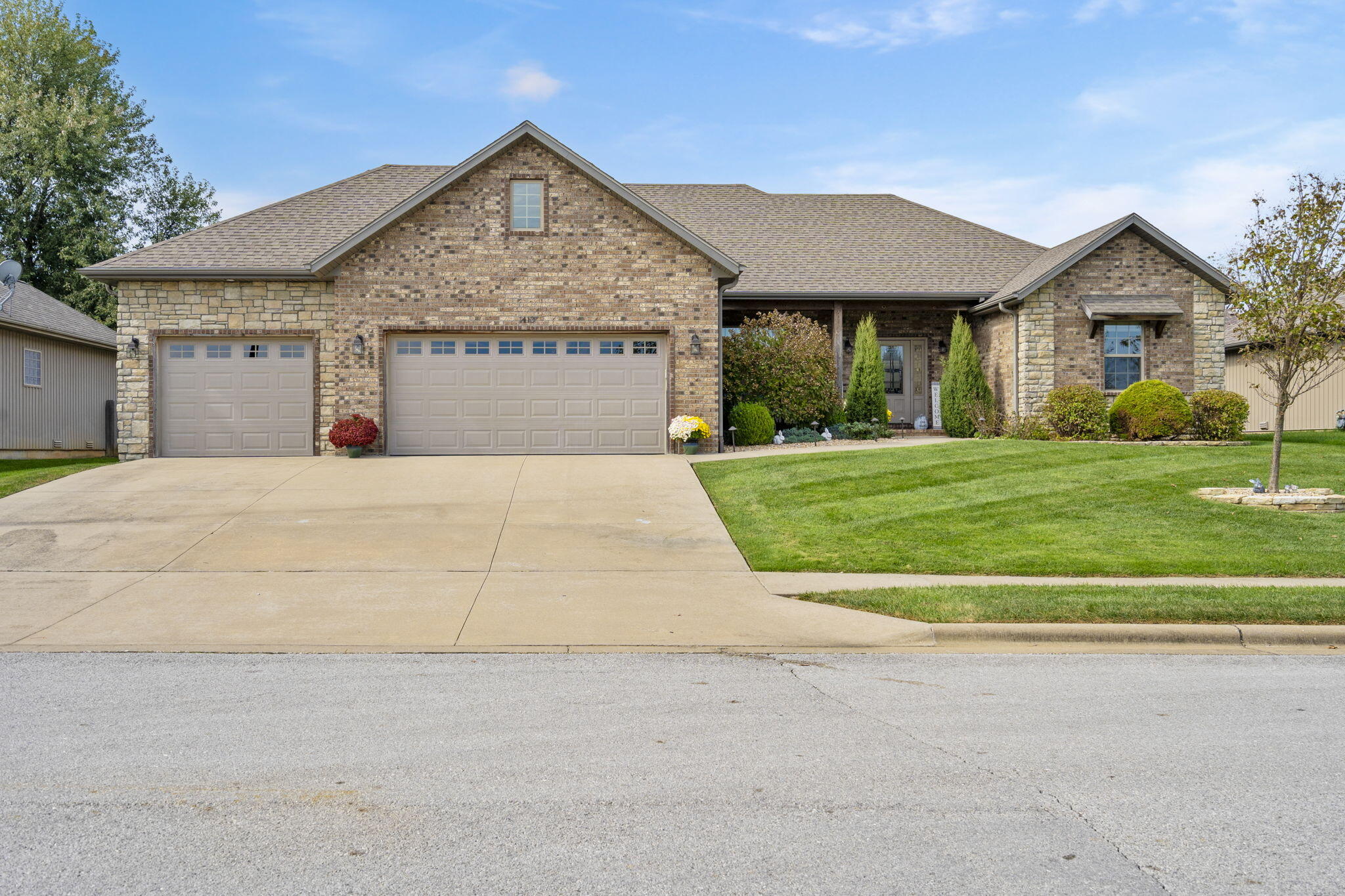 1413 North Opportunity Avenue Property Photo 3