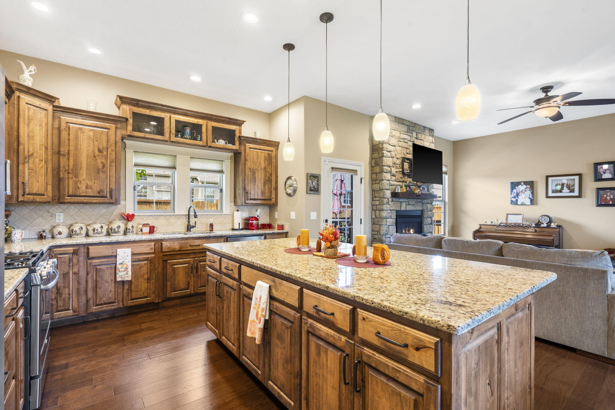 1413 North Opportunity Avenue Property Photo 16