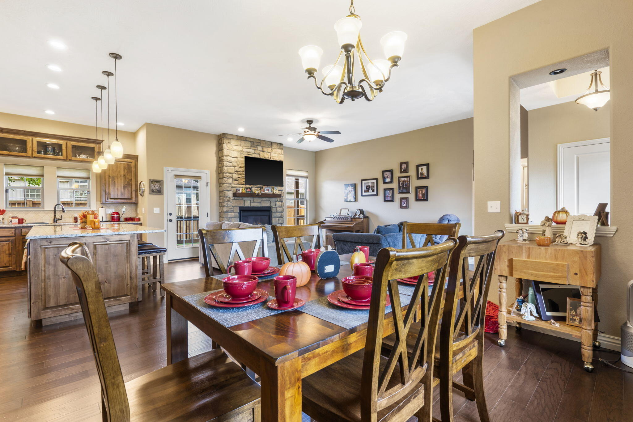 1413 North Opportunity Avenue Property Photo 19