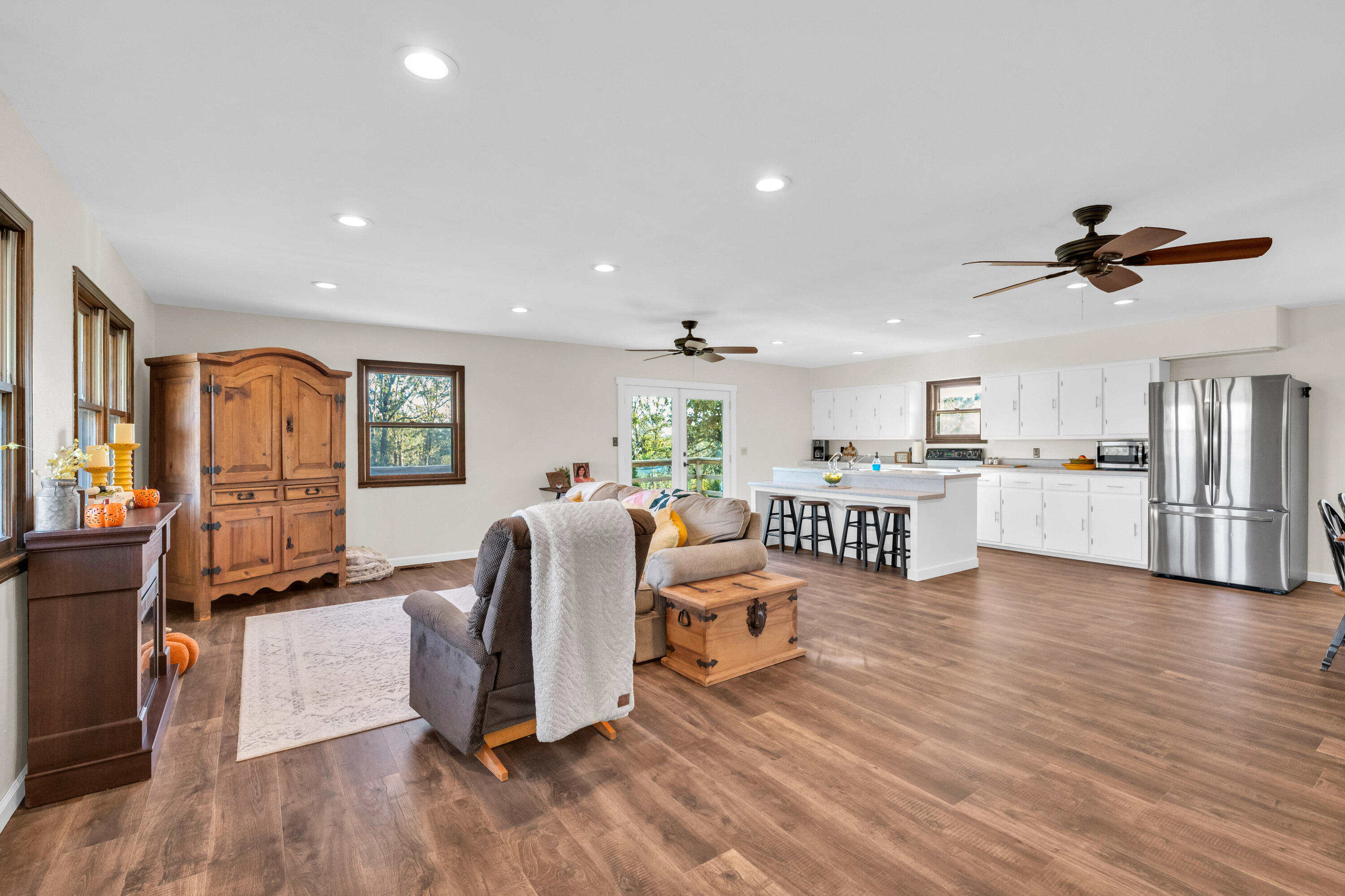 2782 County Road 7440 Property Photo 5