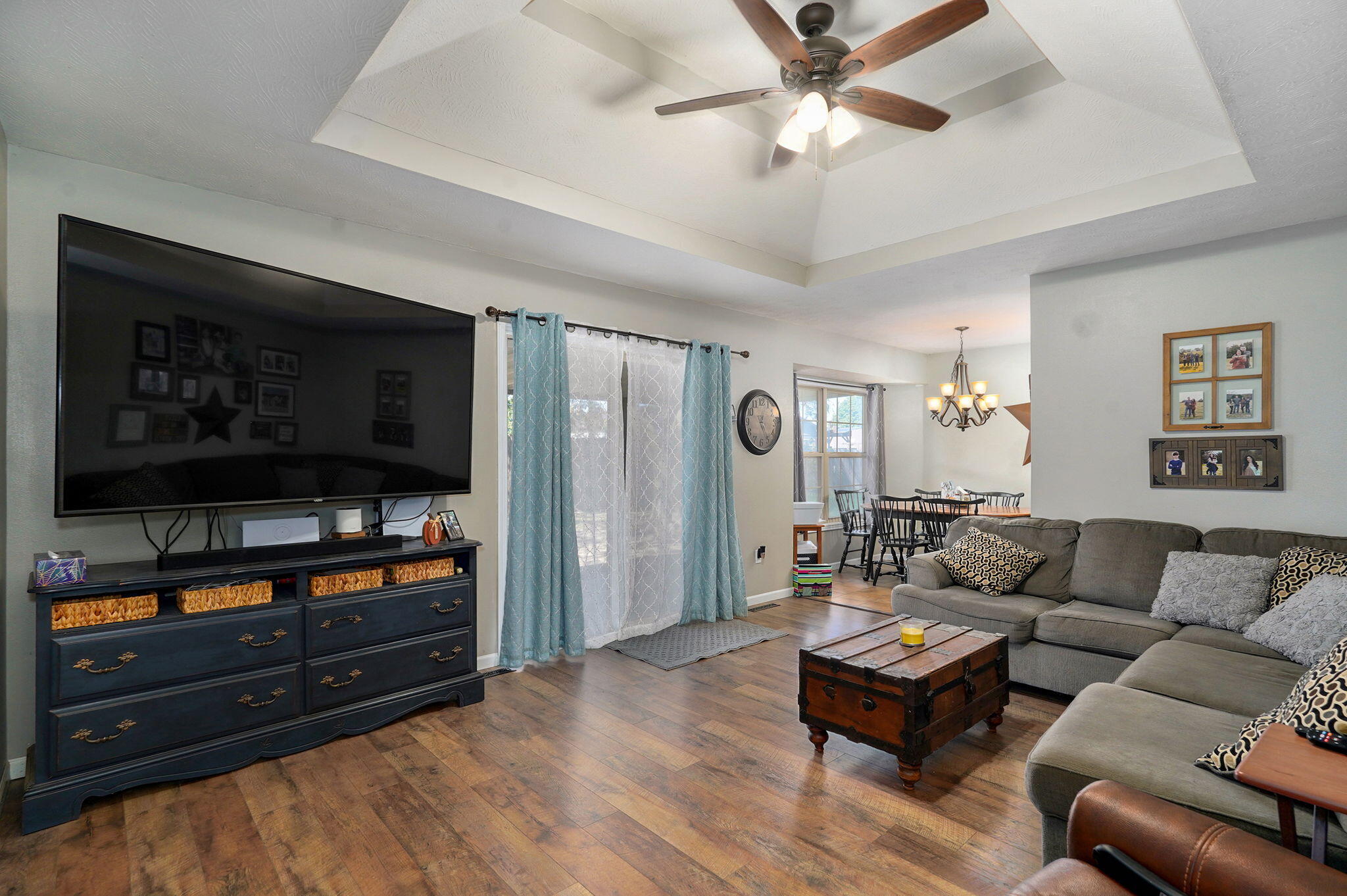 1813 Edgewood Drive Property Photo 6