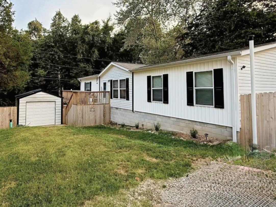 237 Beaver Creek Drive Property Photo 1