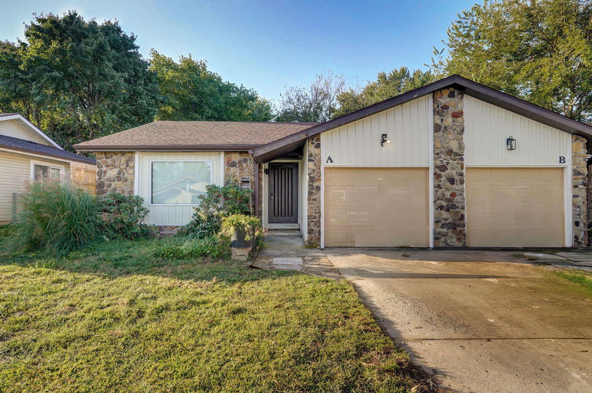 3016 West Roxbury Street Property Photo 3