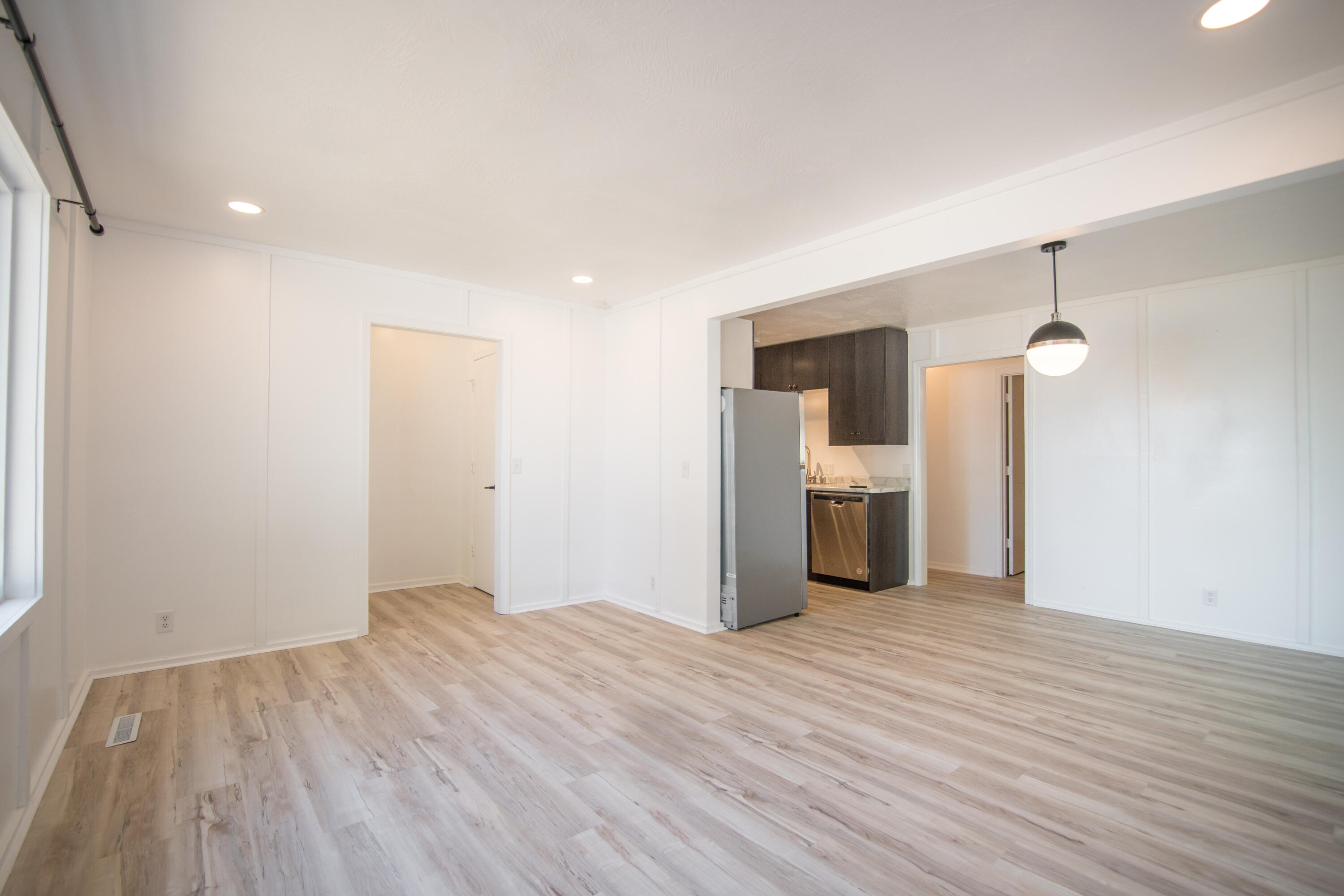 3016 West Roxbury Street Property Photo 7