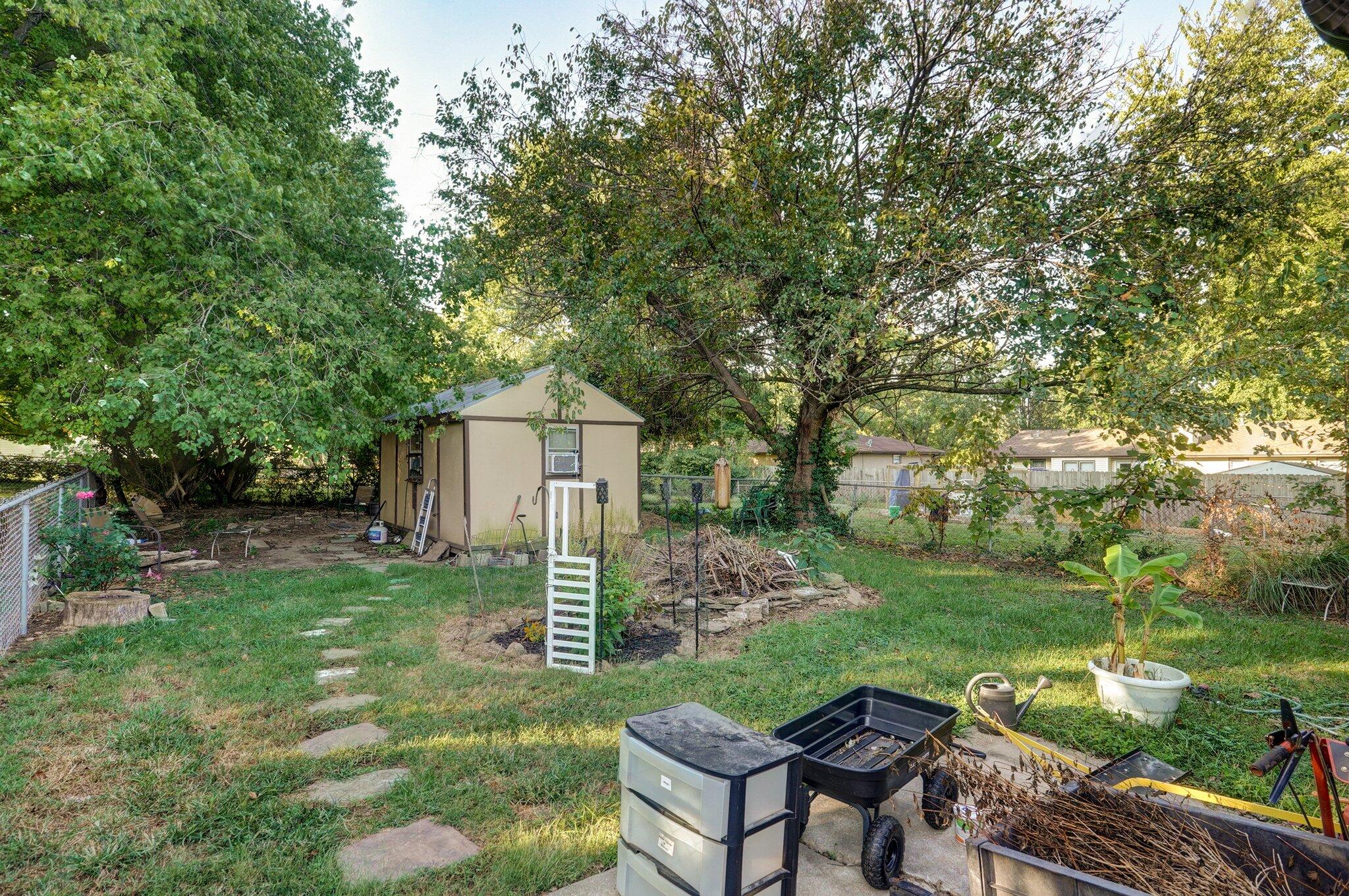 3016 West Roxbury Street Property Photo 28