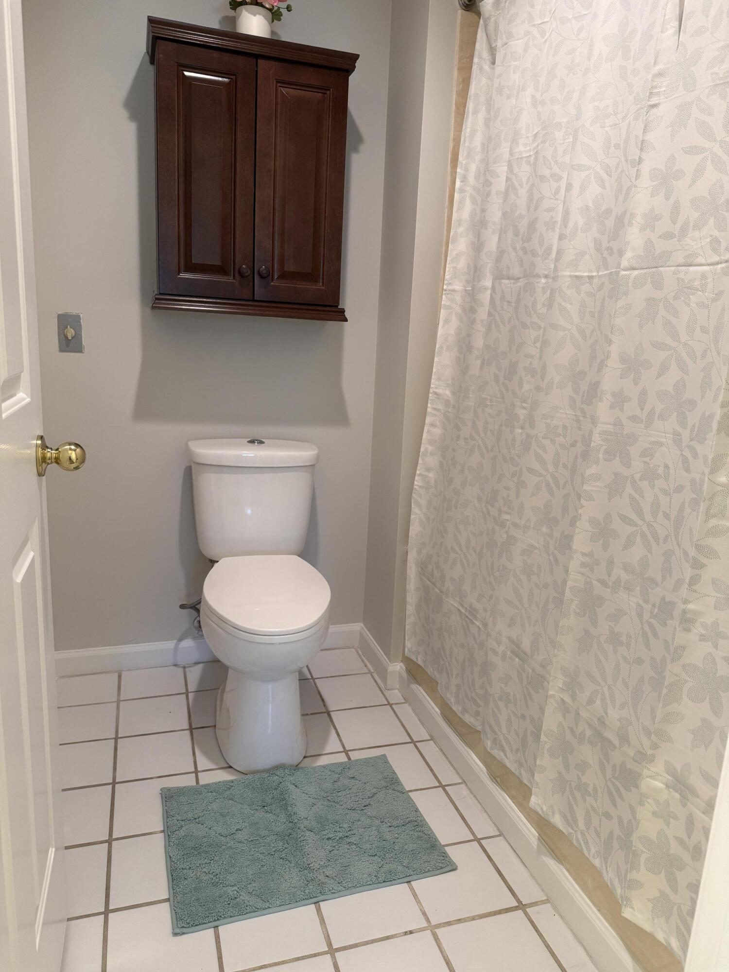 255 Wimbledon Drive 6 Property Photo 14