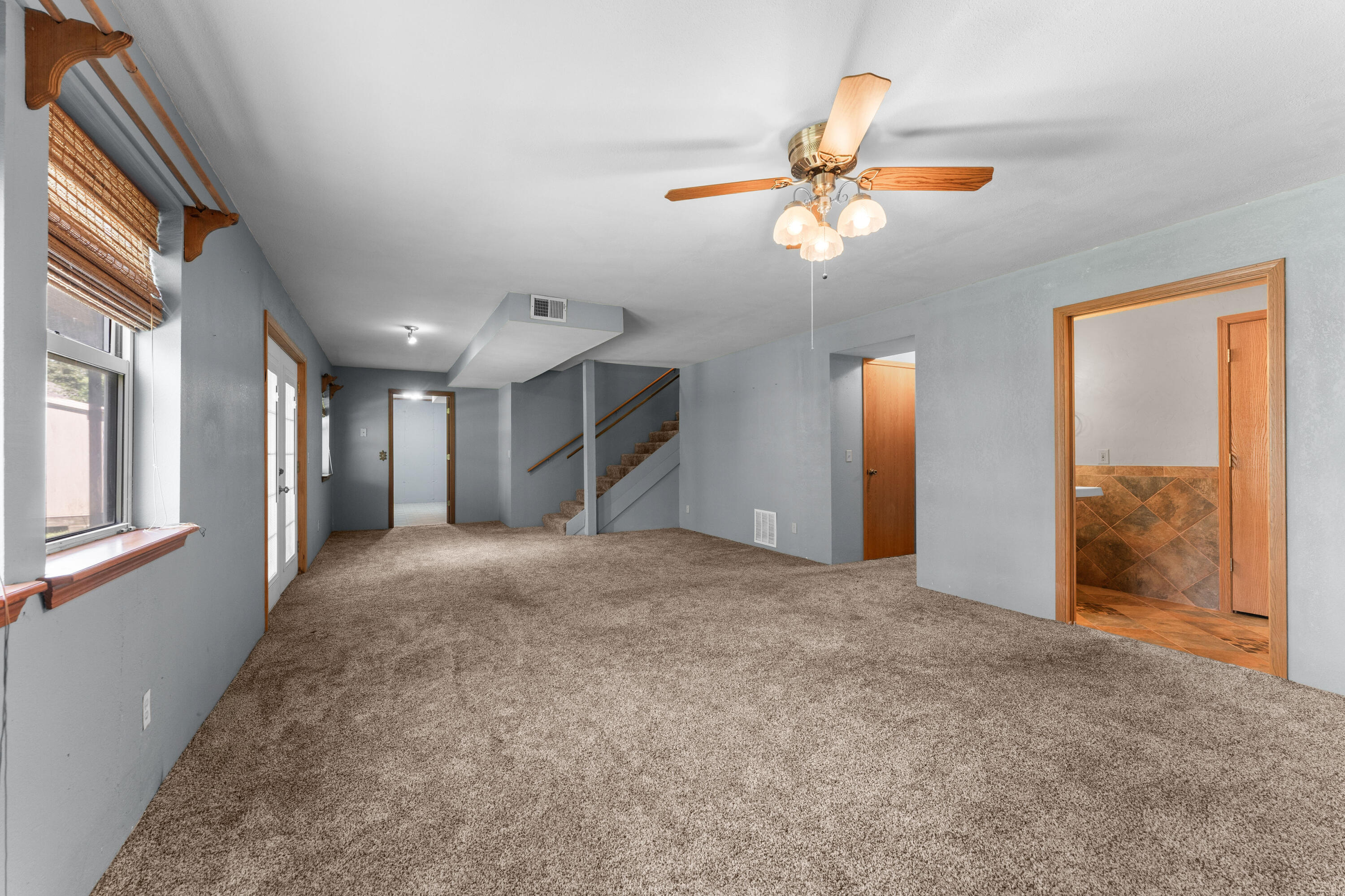 2819 Katella Lane Property Photo 17
