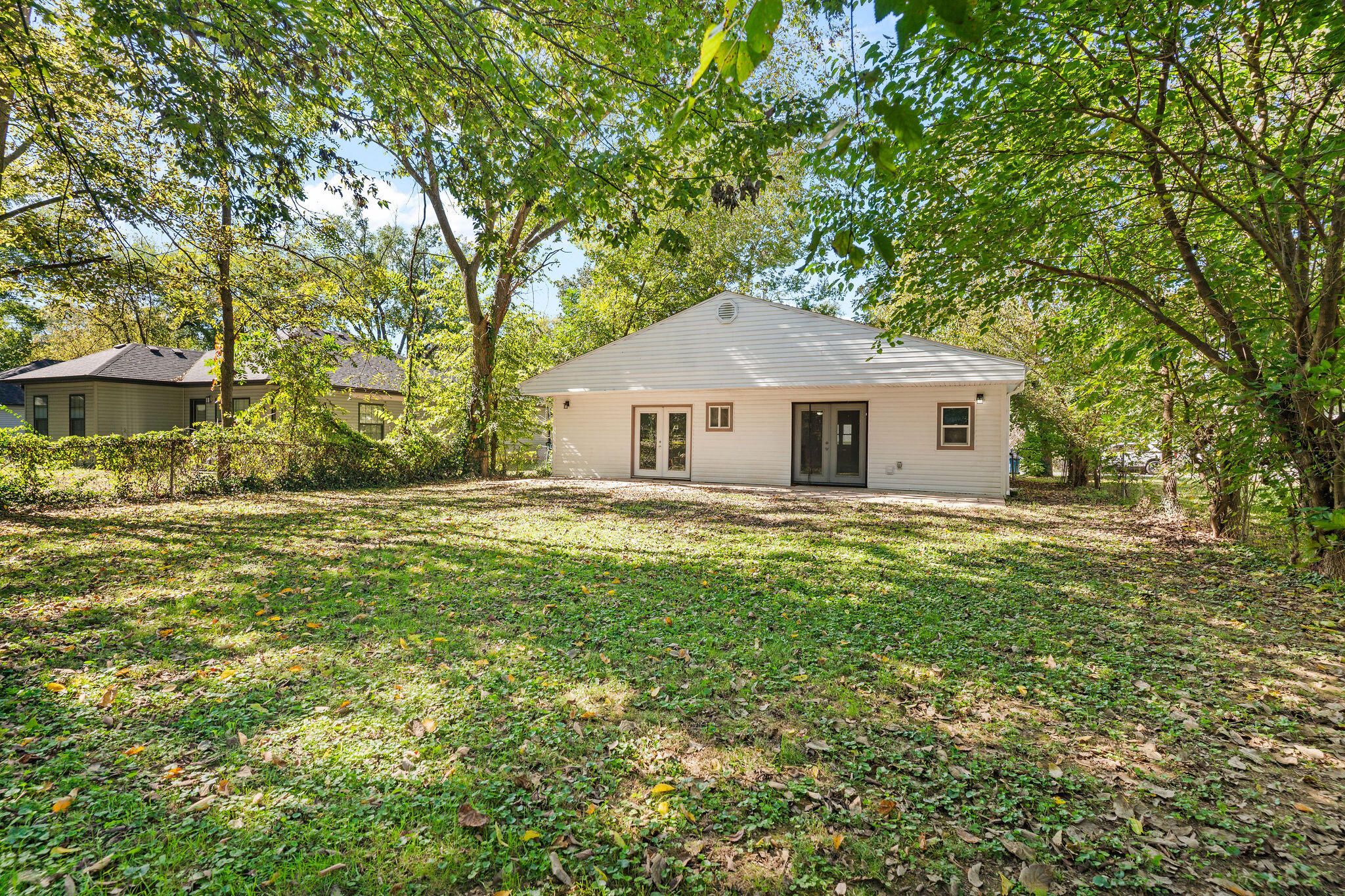 626 North Phelps Avenue Property Photo 26