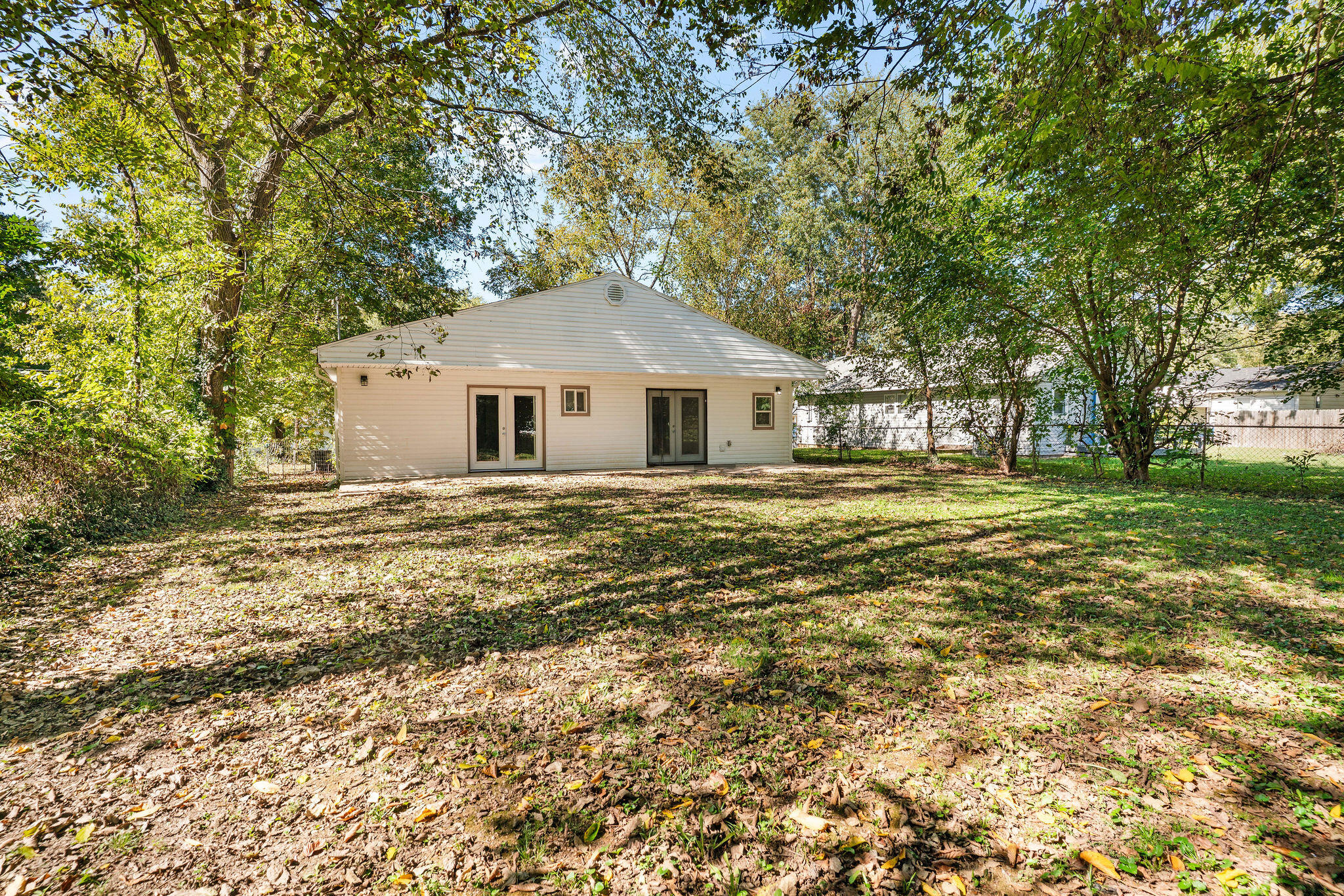 626 North Phelps Avenue Property Photo 27