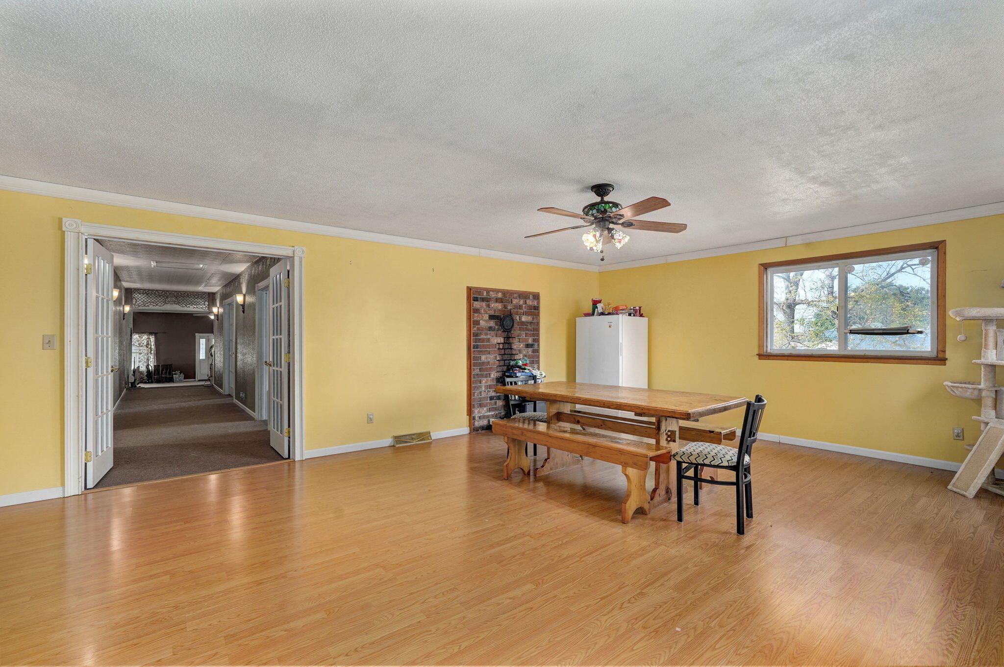 120 West Main Street Property Photo 27