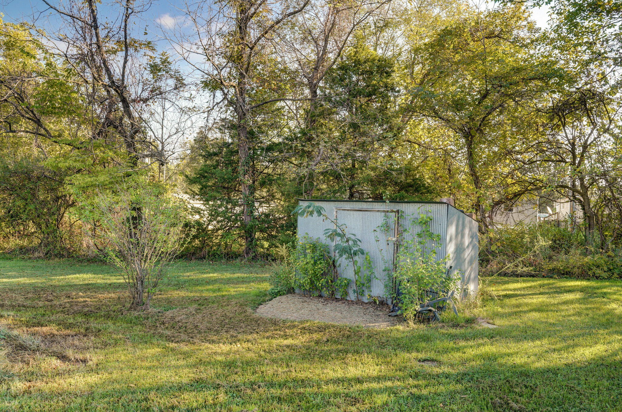 120 West Main Street Property Photo 45