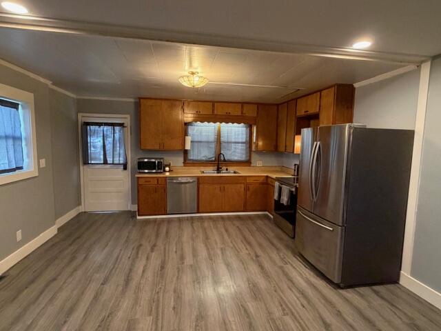 407 South Elm Street Property Photo 6