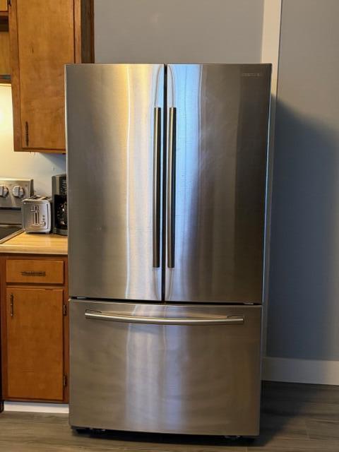 407 South Elm Street Property Photo 8