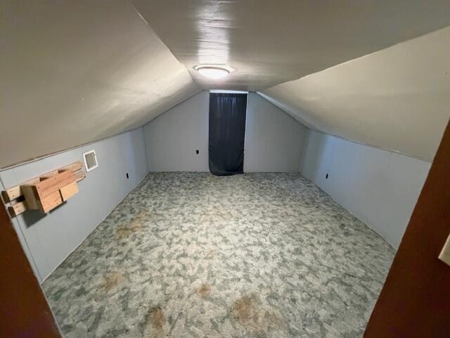 407 South Elm Street Property Photo 22