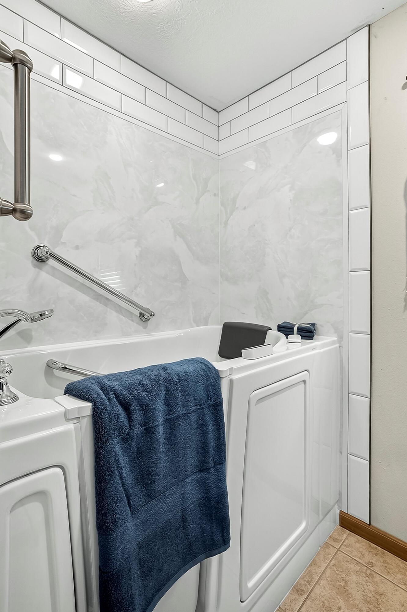 5460 Anita Avenue Property Photo 28