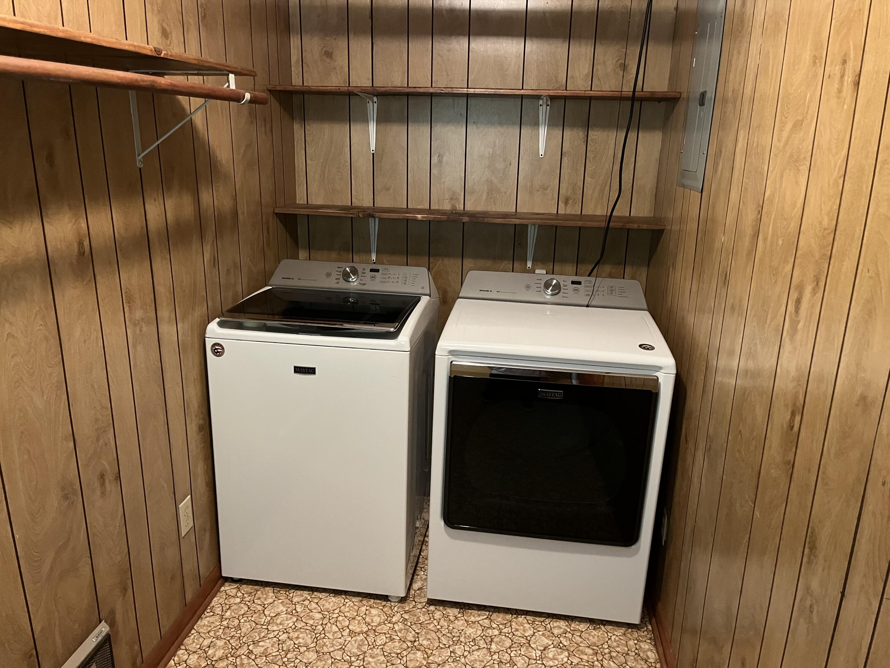 1220 Tyler Street Property Photo 37