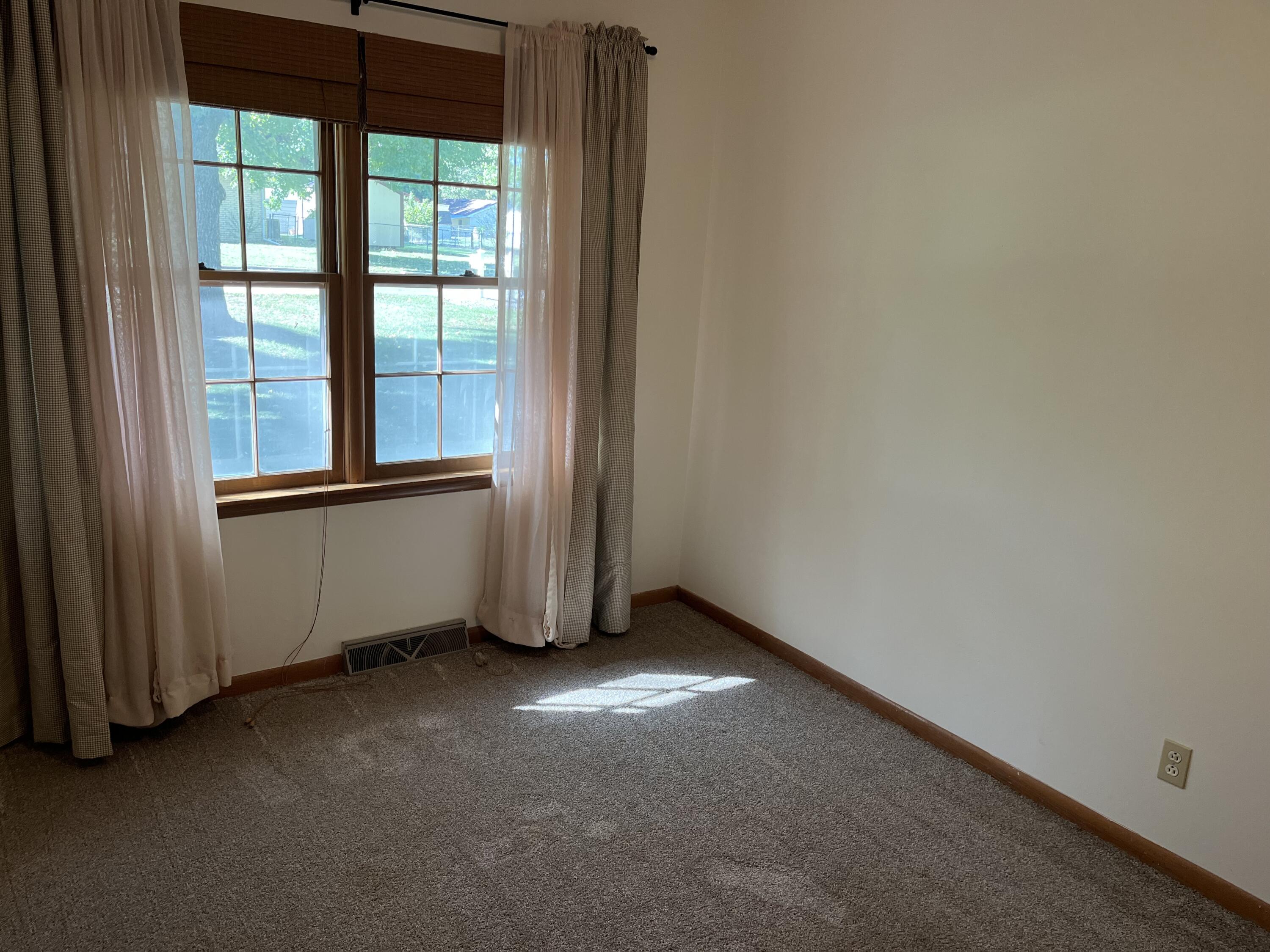 1220 Tyler Street Property Photo 37