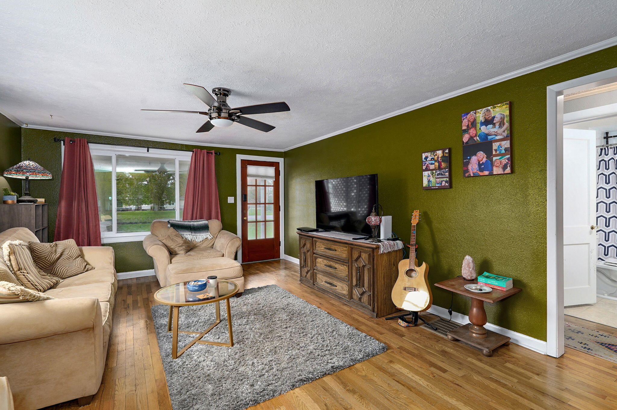 1944 South Farm Road 133 Property Photo 9