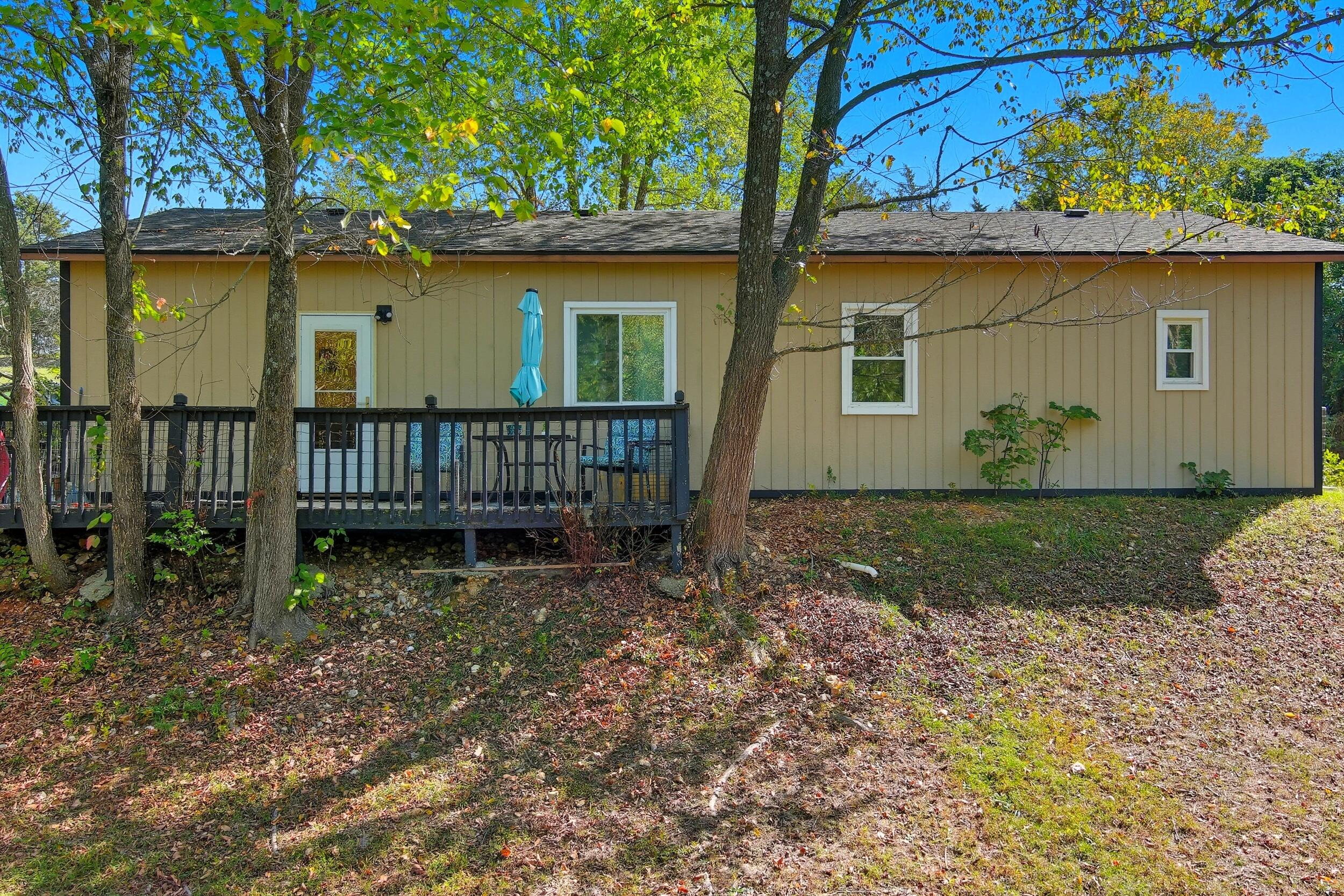 1518 Jones Road Property Photo 7