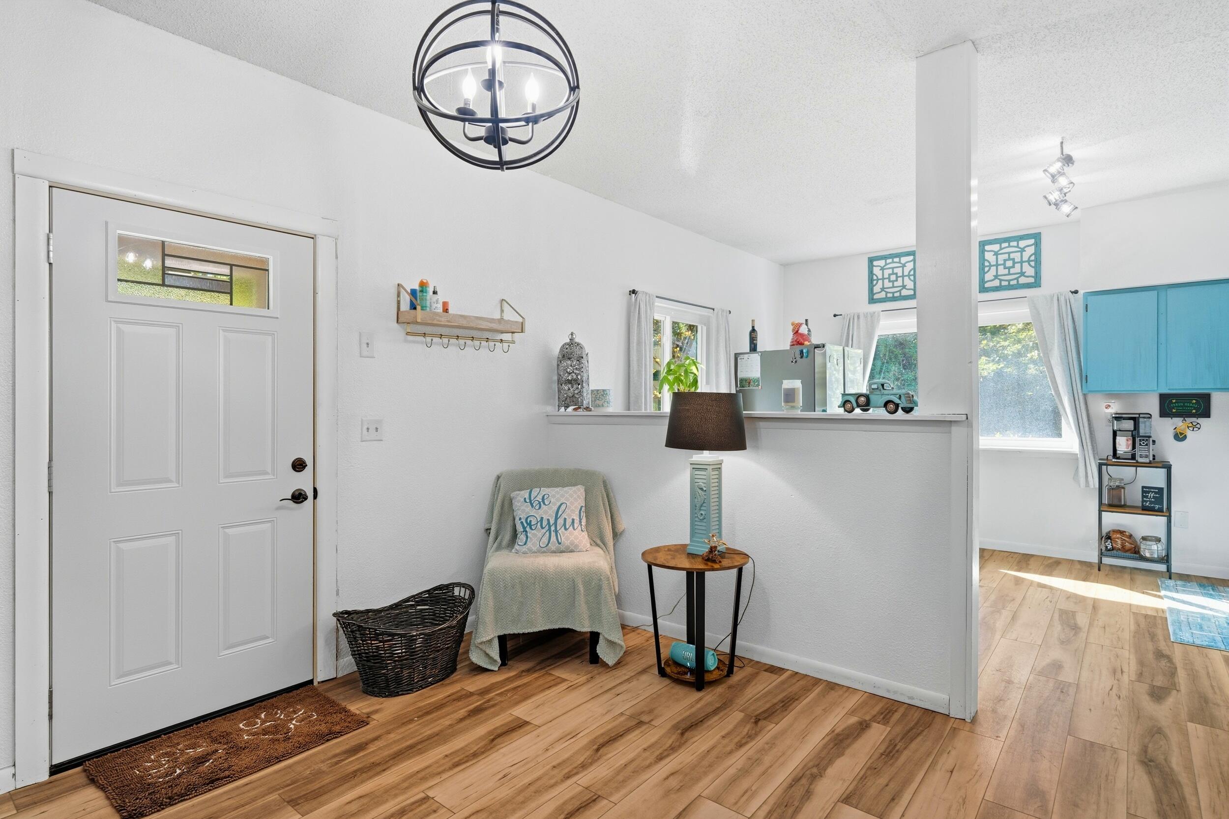 1518 Jones Road Property Photo 13