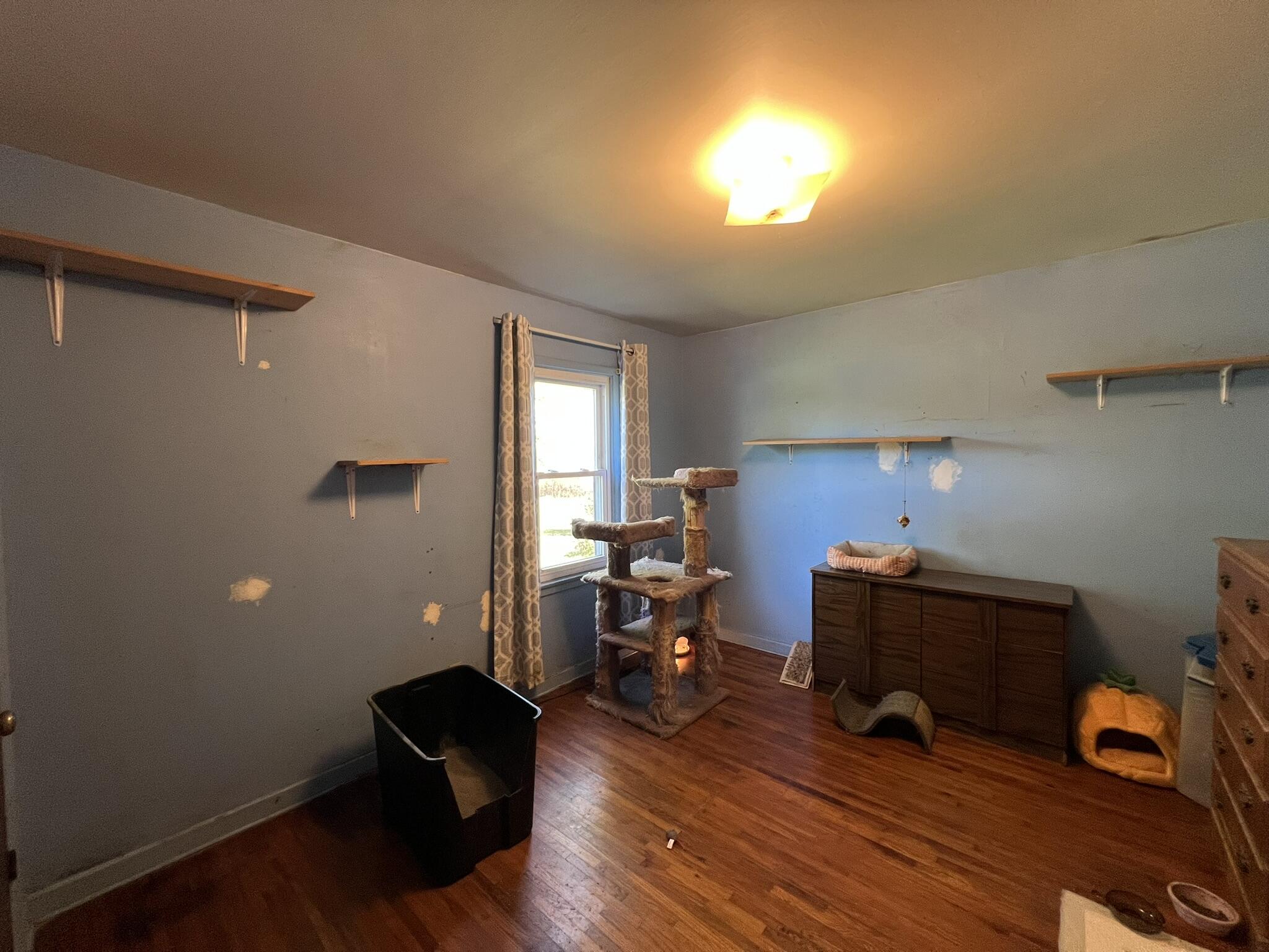 494 North T Highway Property Photo 27