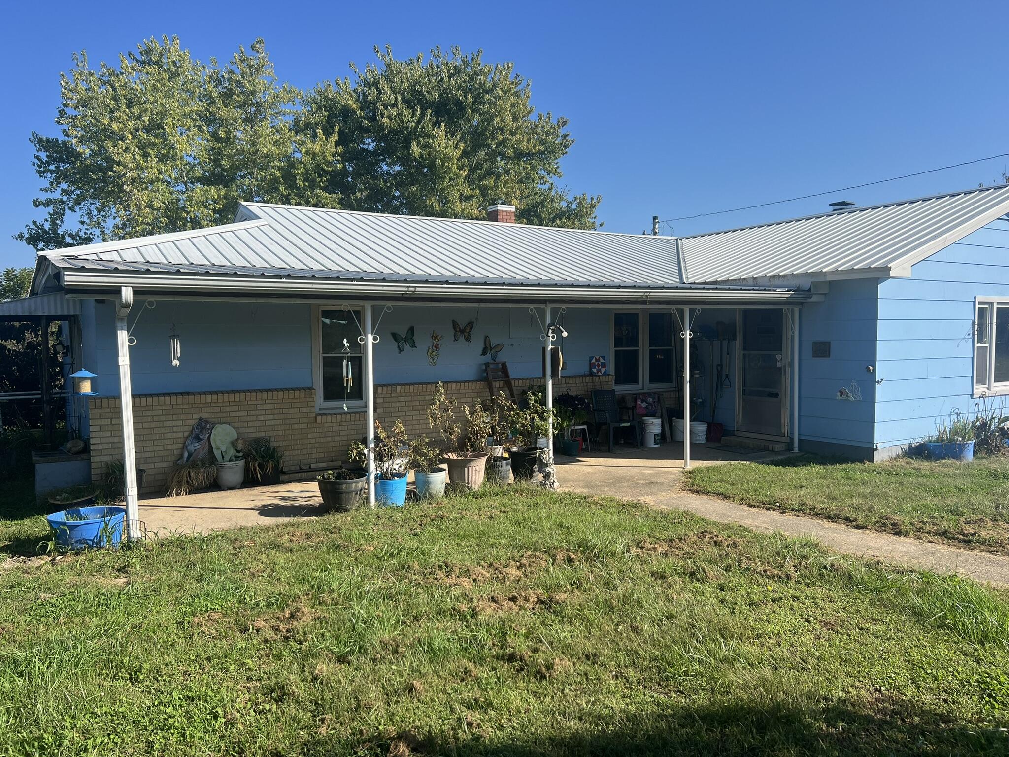 494 North T Highway Property Photo 35