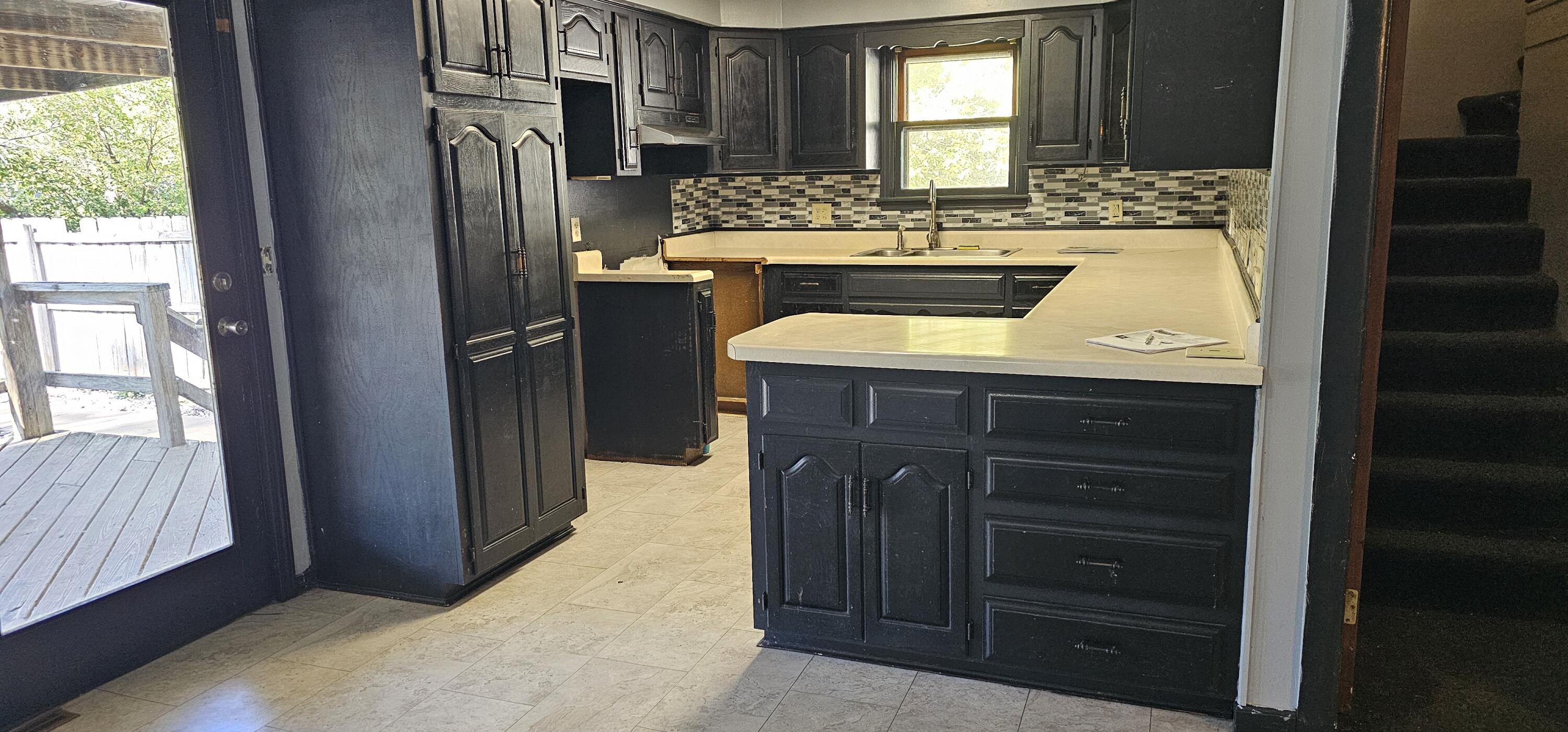 427 North Park Avenue Property Photo 7