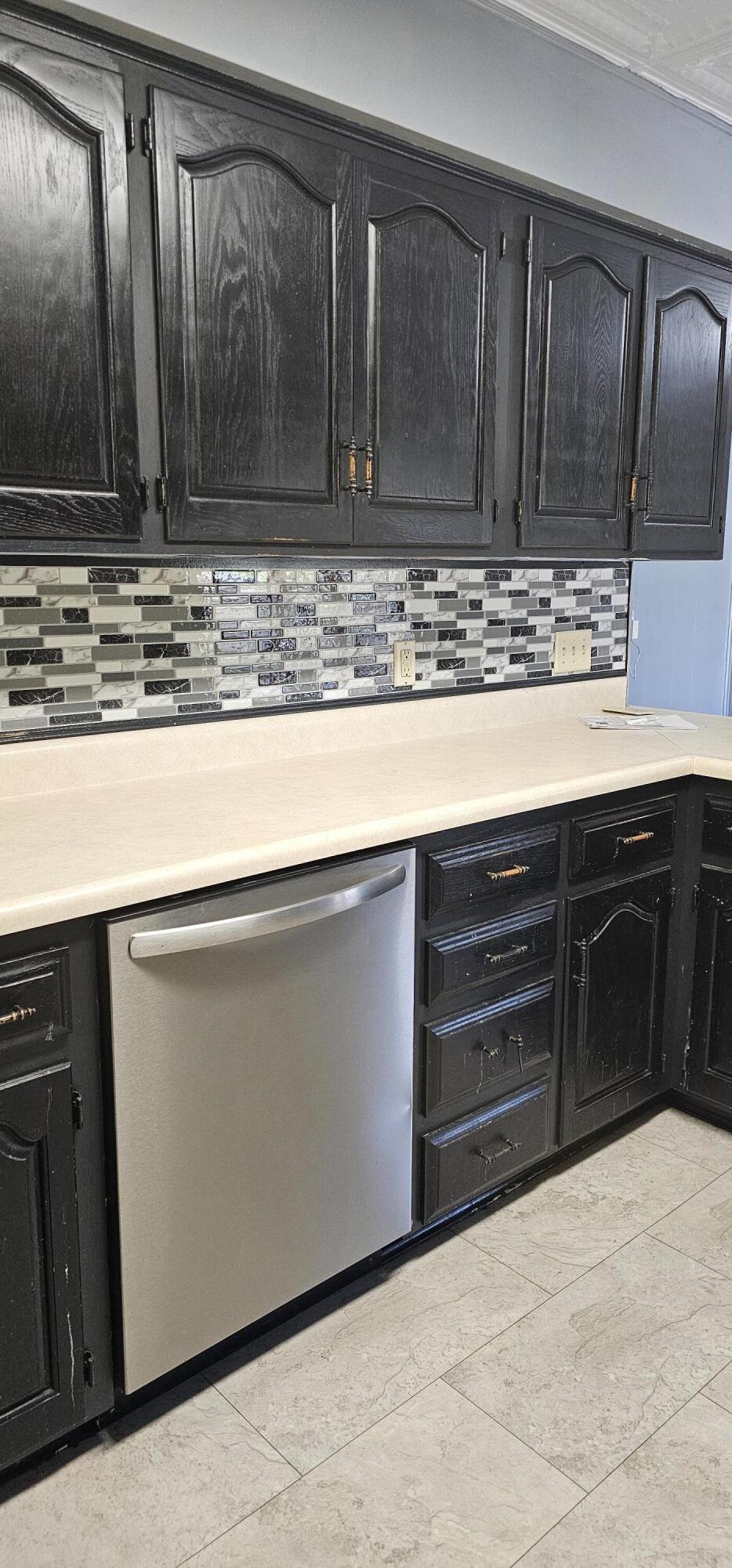 427 North Park Avenue Property Photo 8