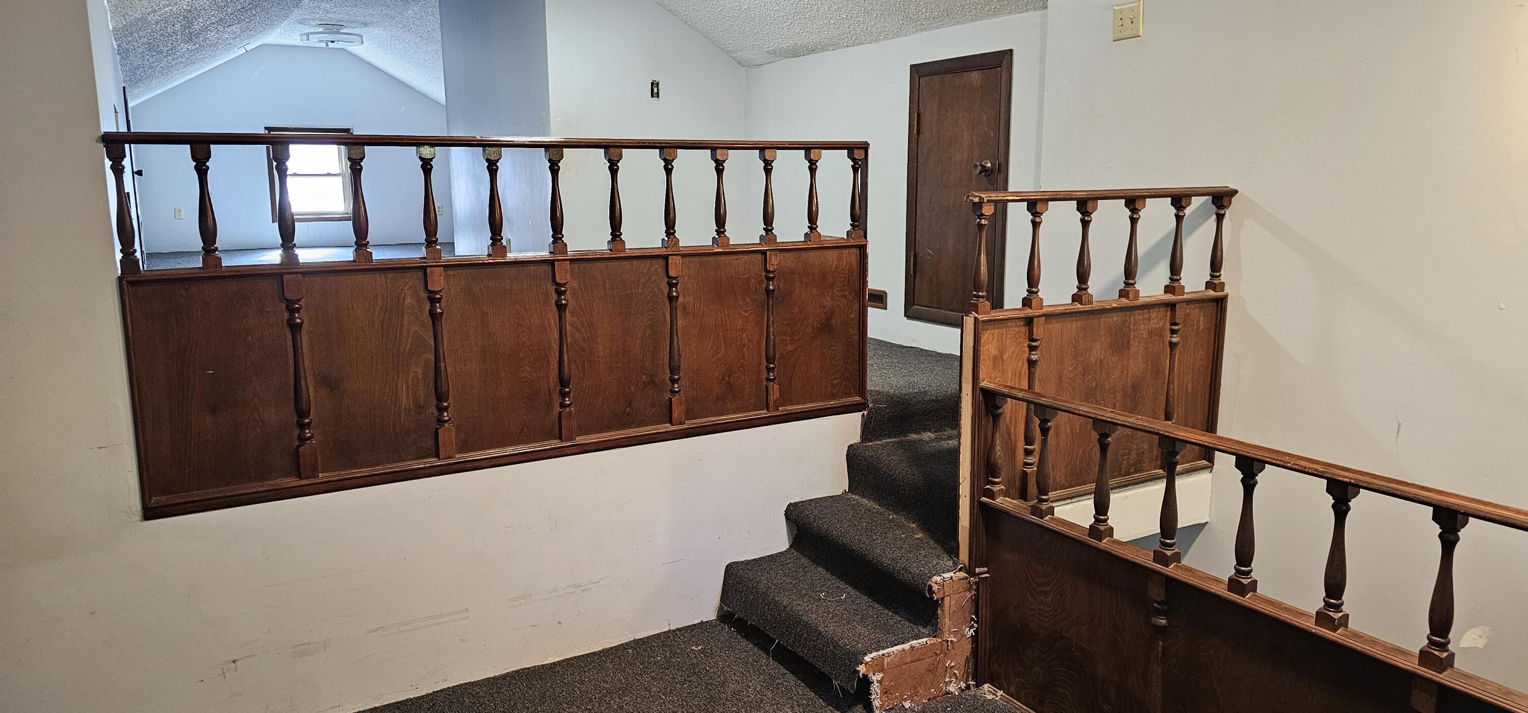 427 North Park Avenue Property Photo 11