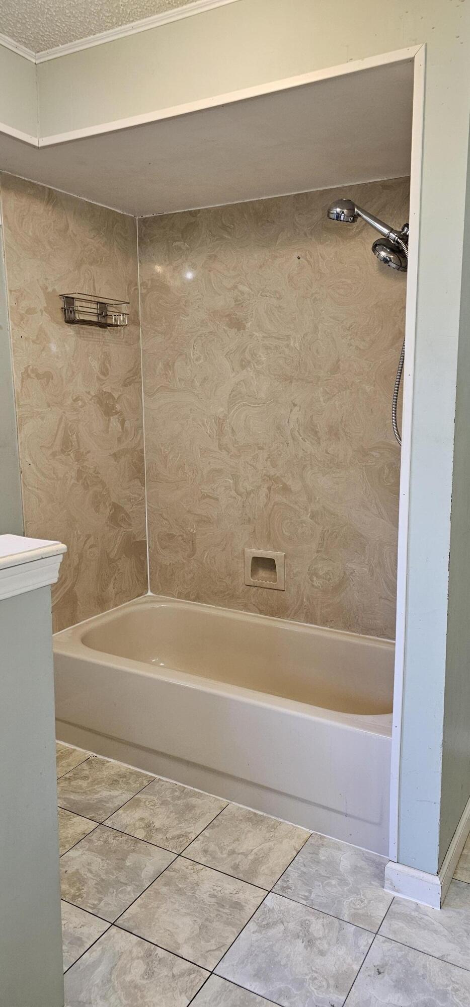 427 North Park Avenue Property Photo 15