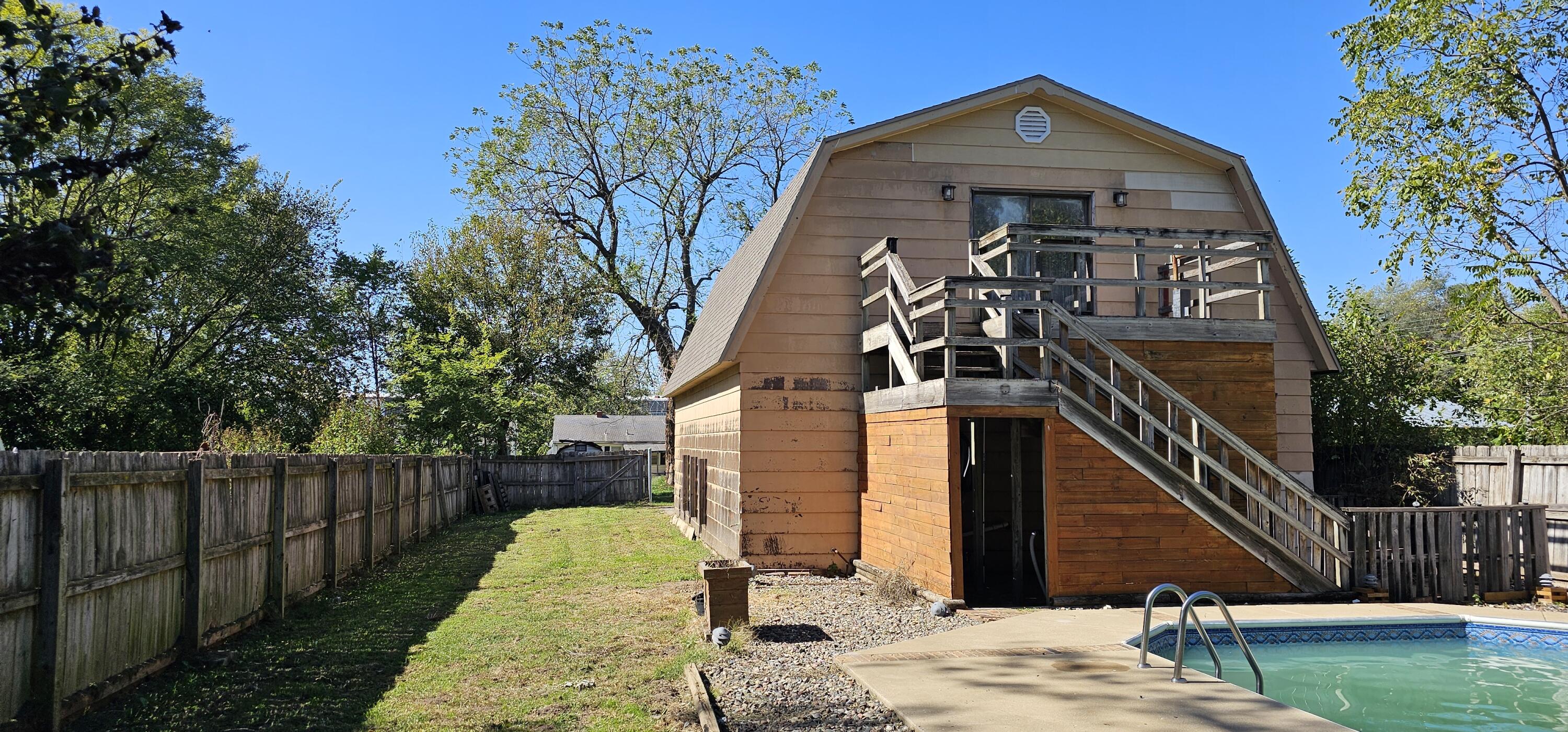 427 North Park Avenue Property Photo 18