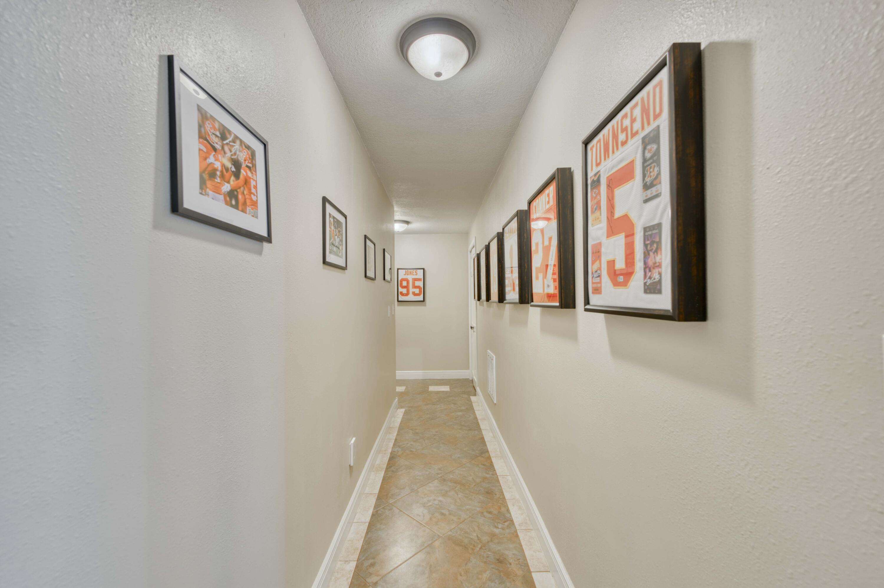 718 River Rock Court Property Photo 28