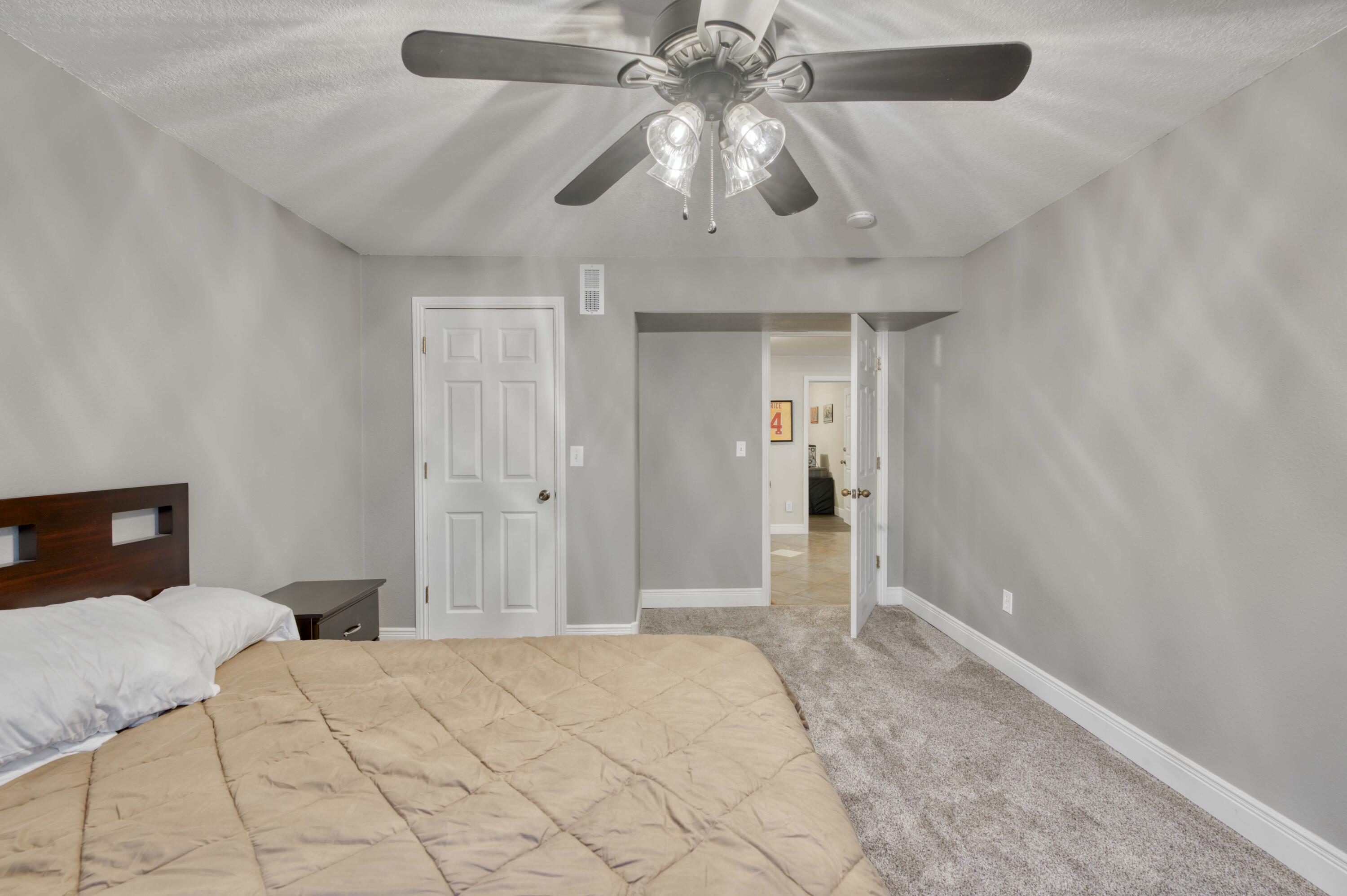 718 River Rock Court Property Photo 30