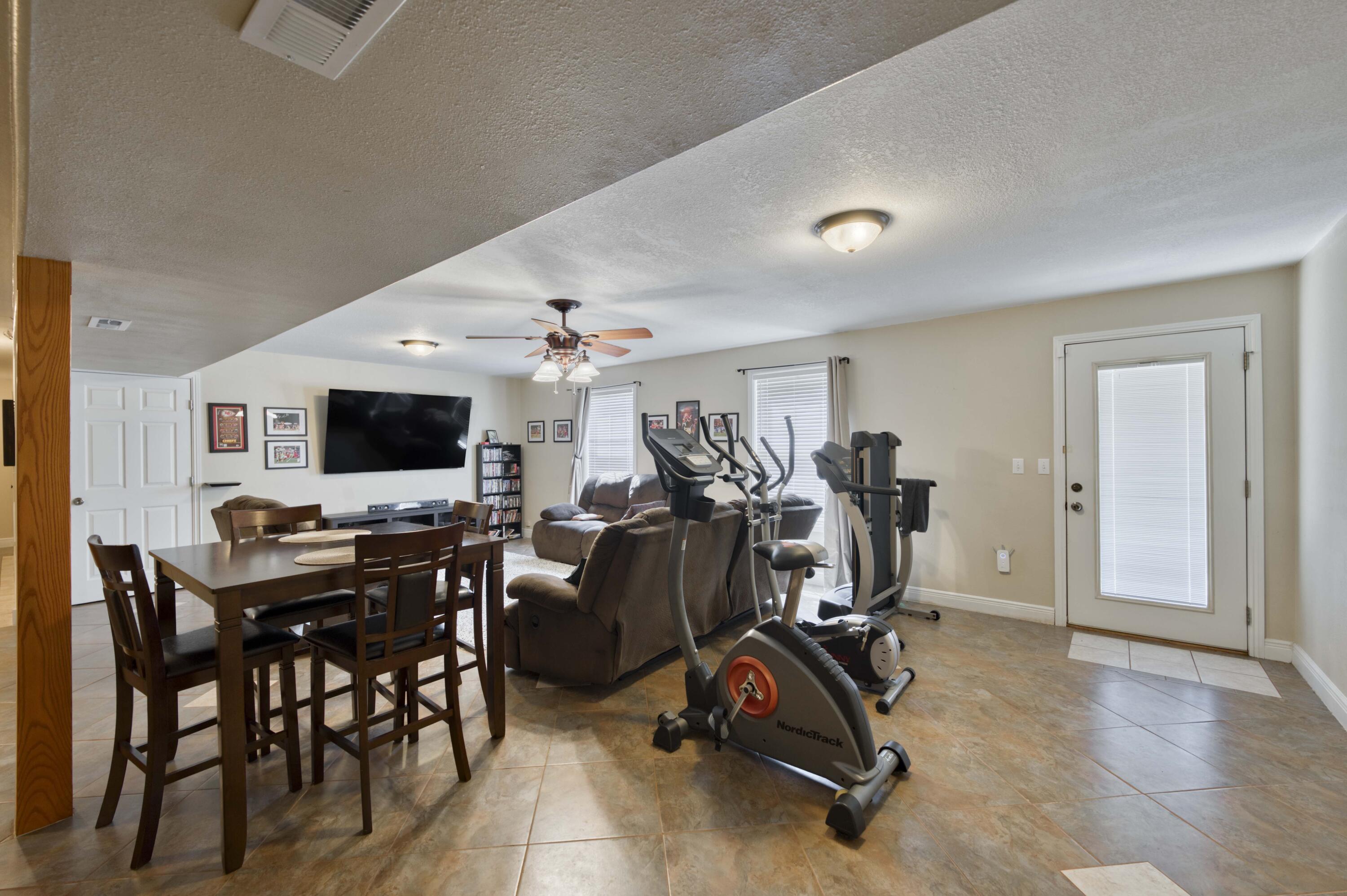 718 River Rock Court Property Photo 35