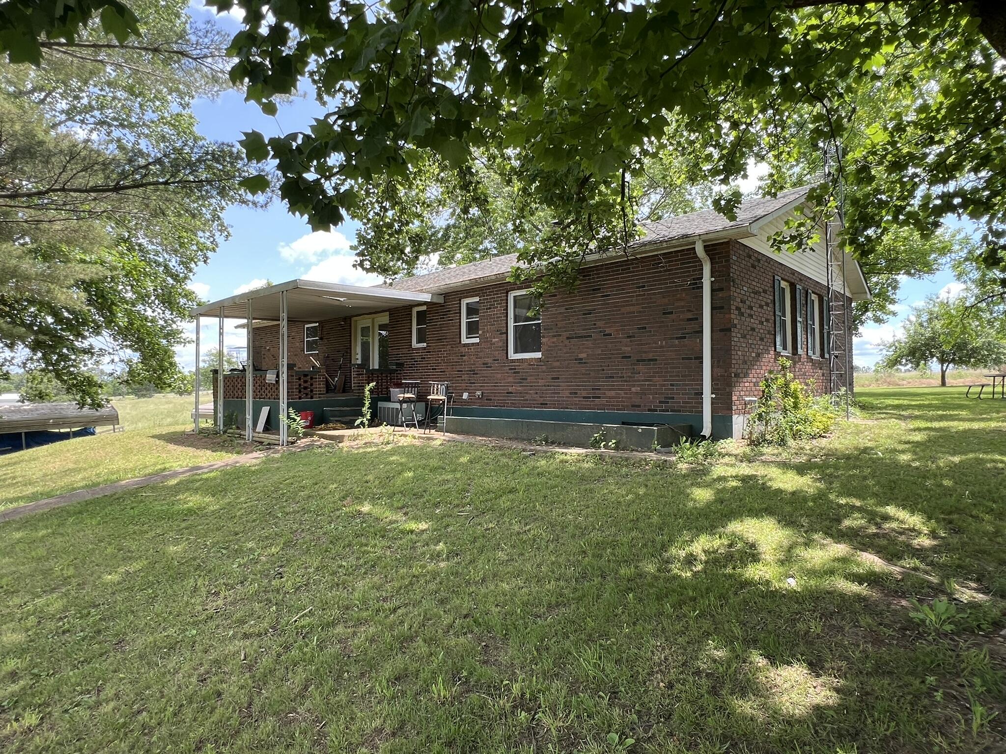 4117 County Road 2600 Property Photo 6