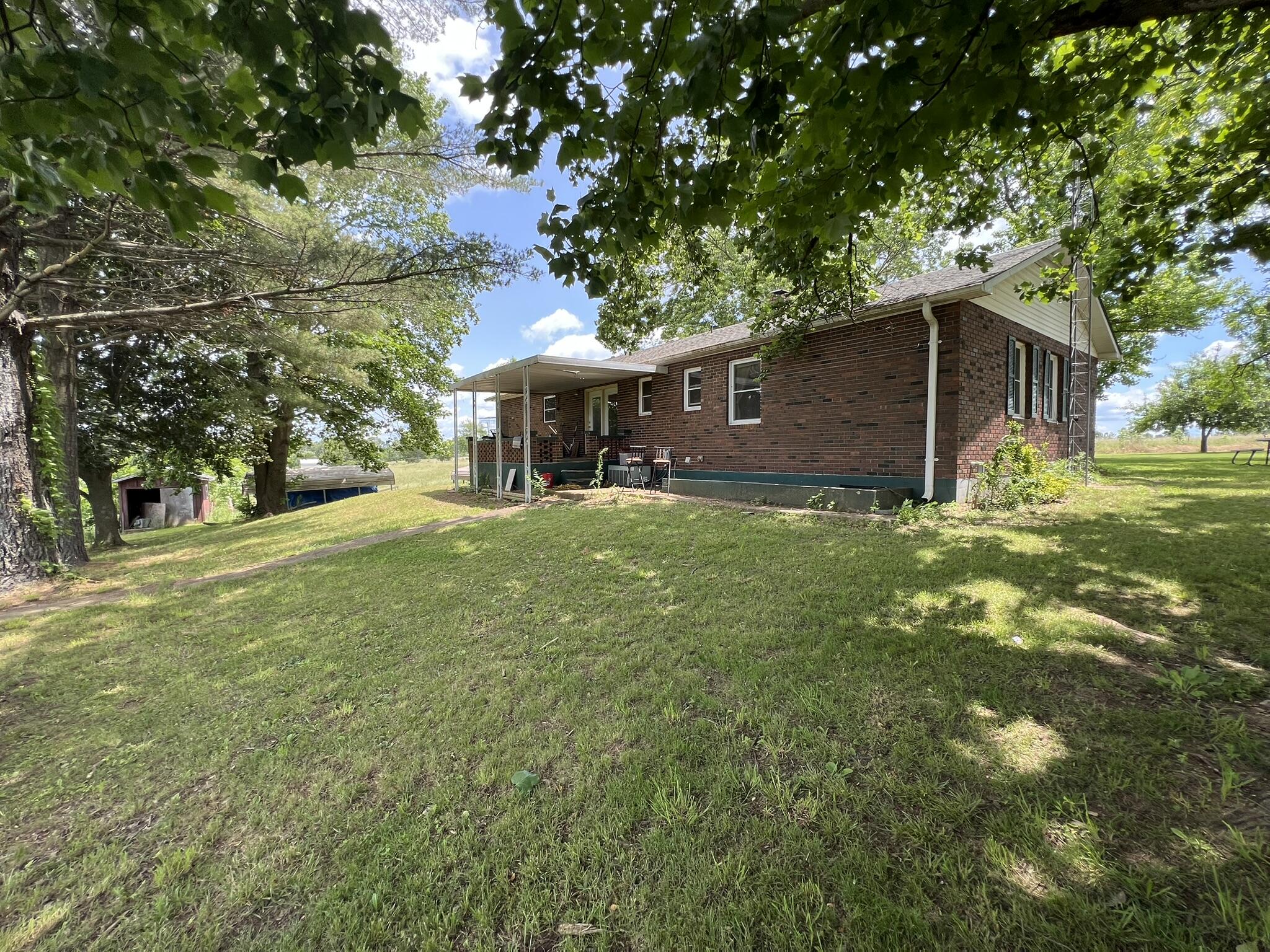 4117 County Road 2600 Property Photo 45