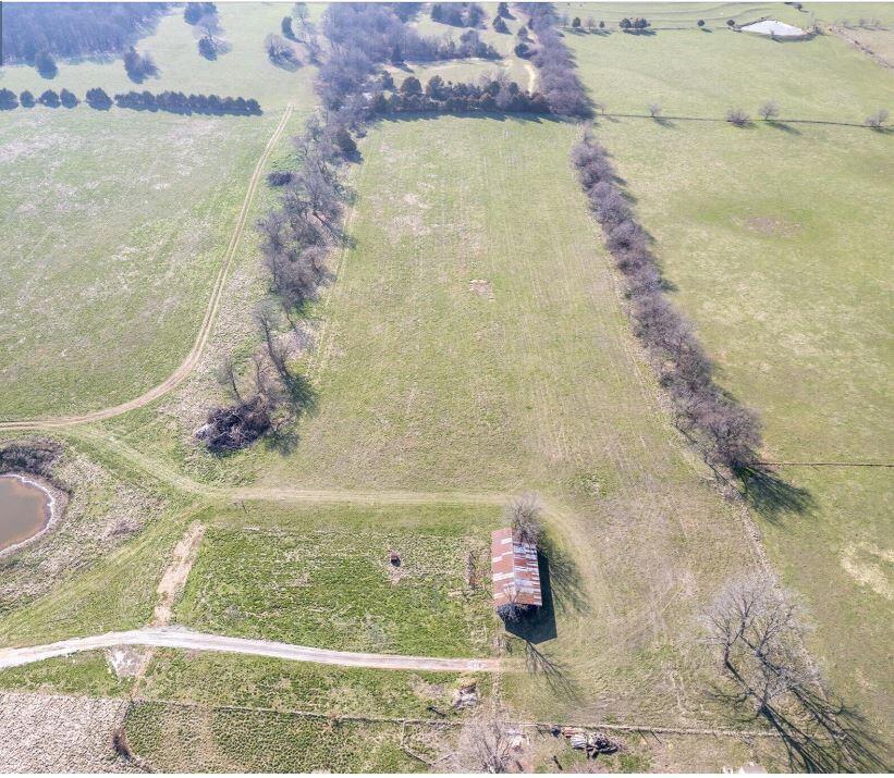 000 South Pine Road Property Photo 2