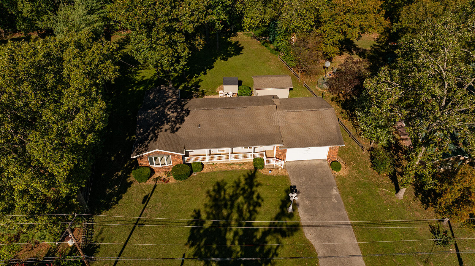 821 Cliff Drive Property Photo 8