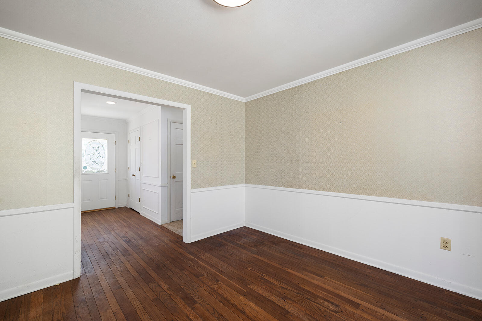 821 Cliff Drive Property Photo 13