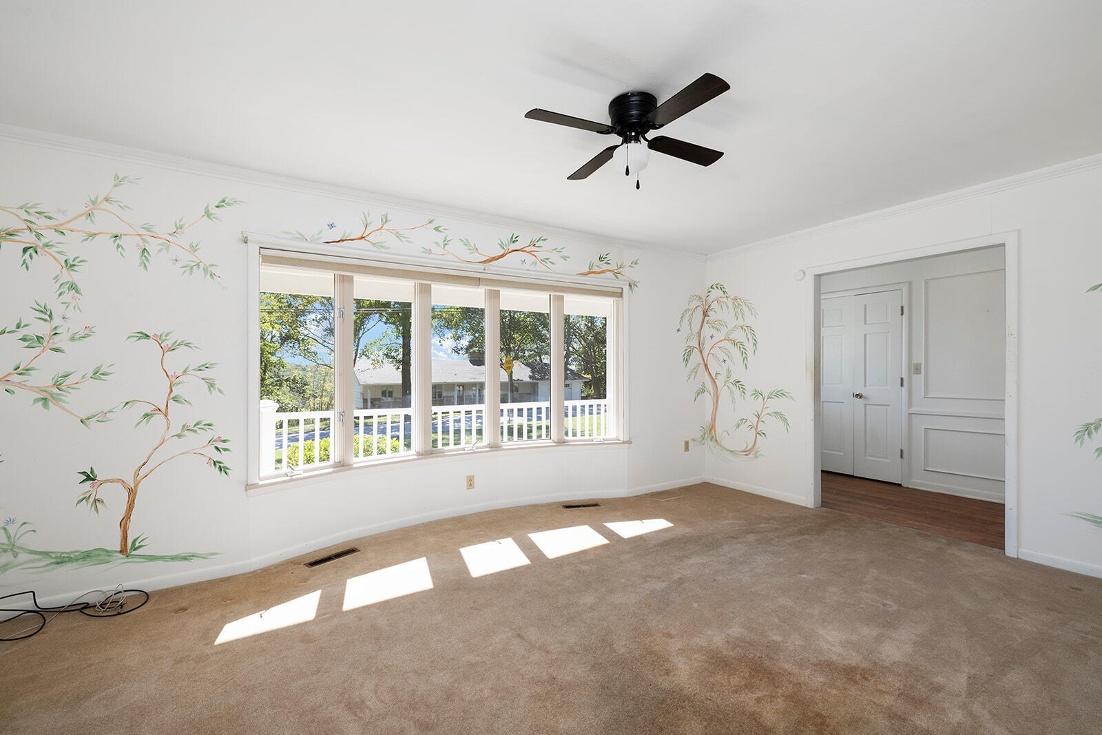 821 Cliff Drive Property Photo 19