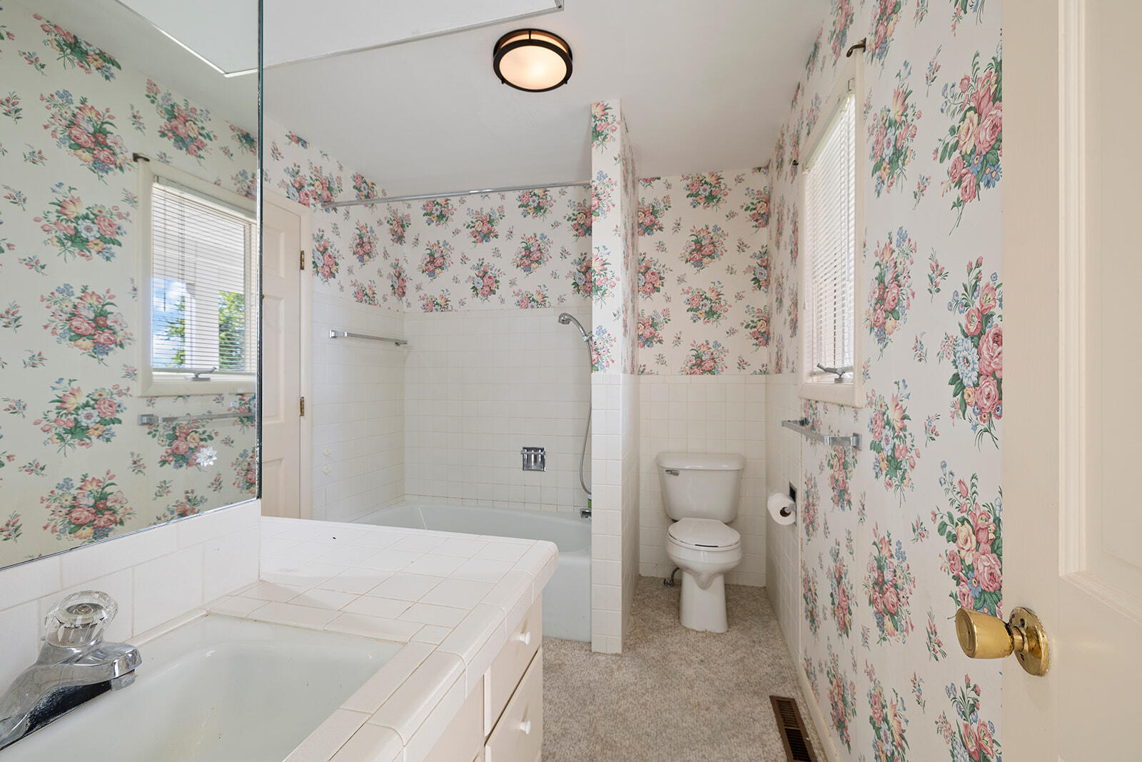 821 Cliff Drive Property Photo 26