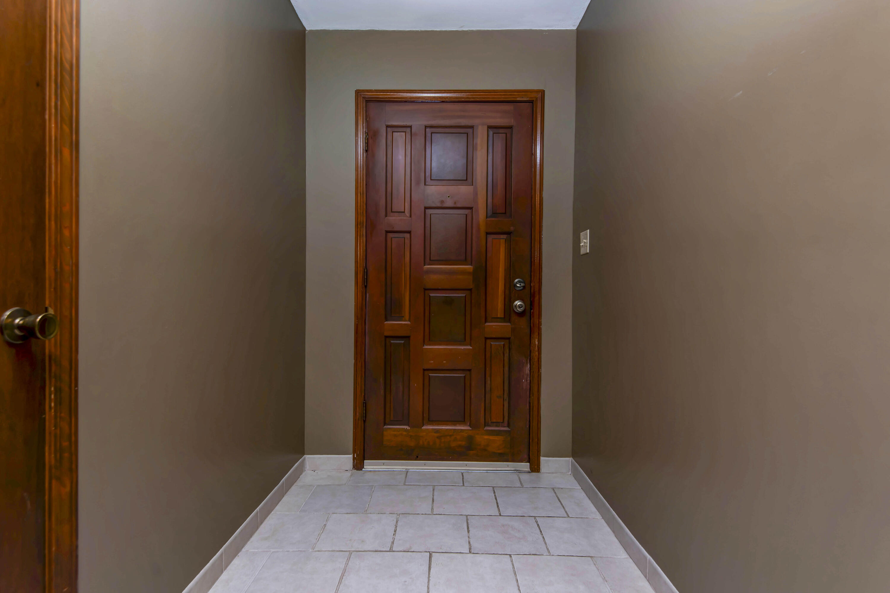 1144 South Paula Avenue Property Photo 4