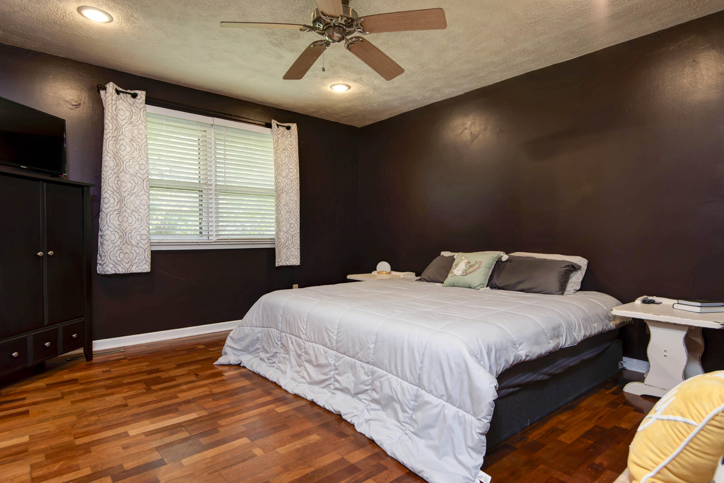 1144 South Paula Avenue Property Photo 14