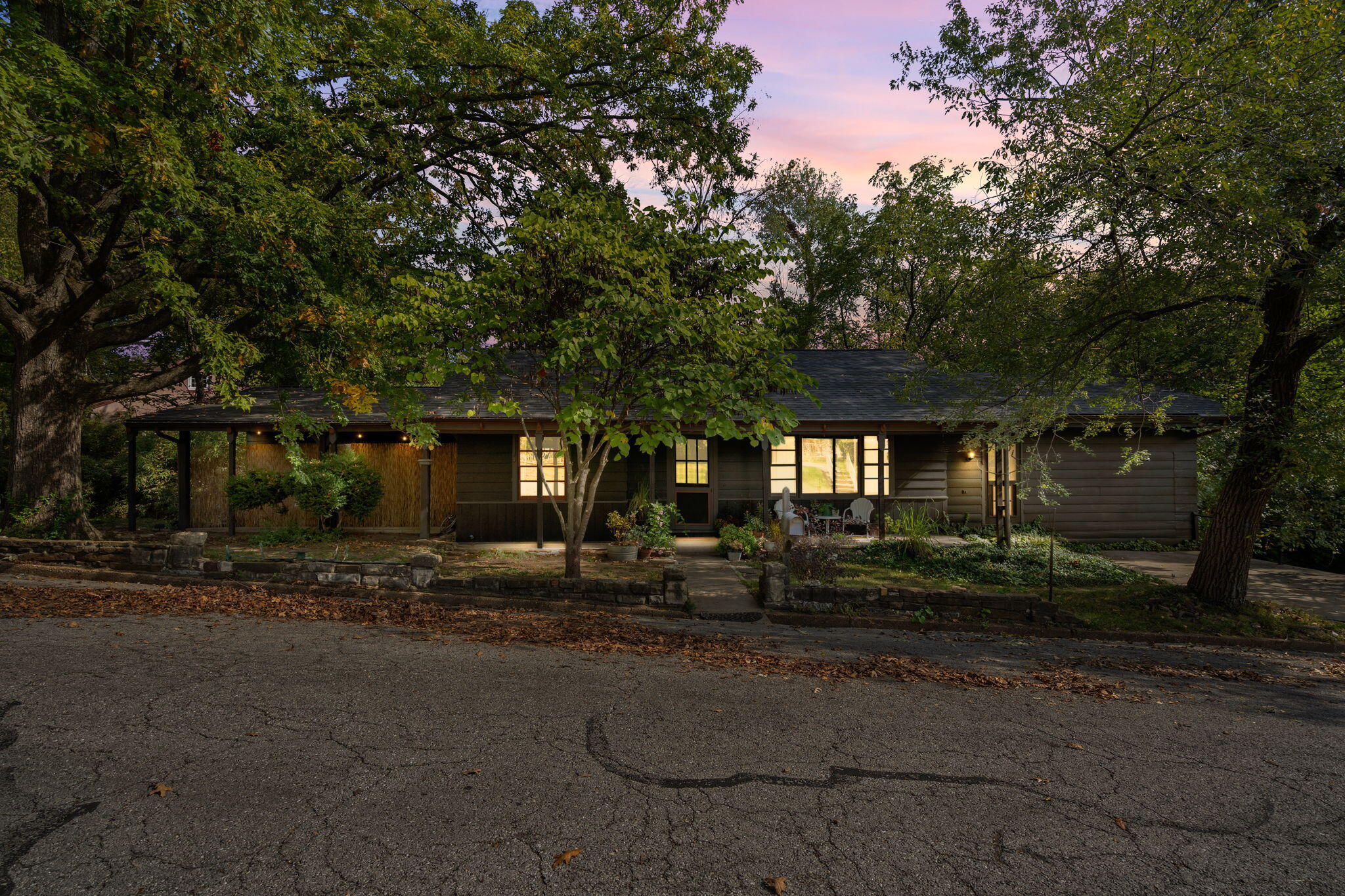 209 Mcfarland Street Property Photo 6