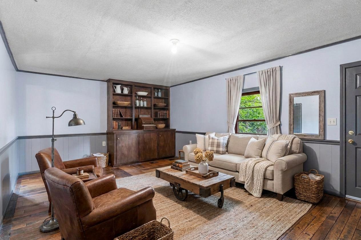 209 Mcfarland Street Property Photo 44