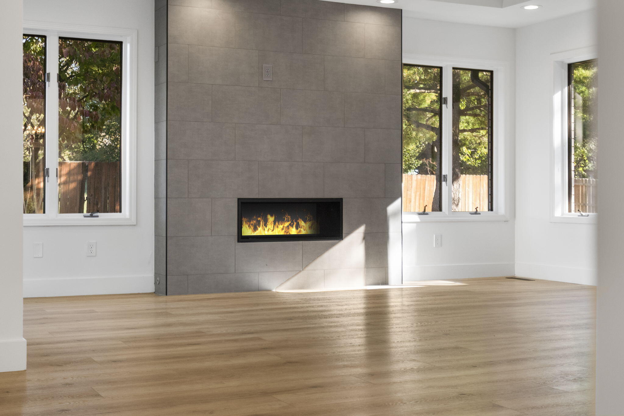 3112 South Ventura Avenue Property Photo 4